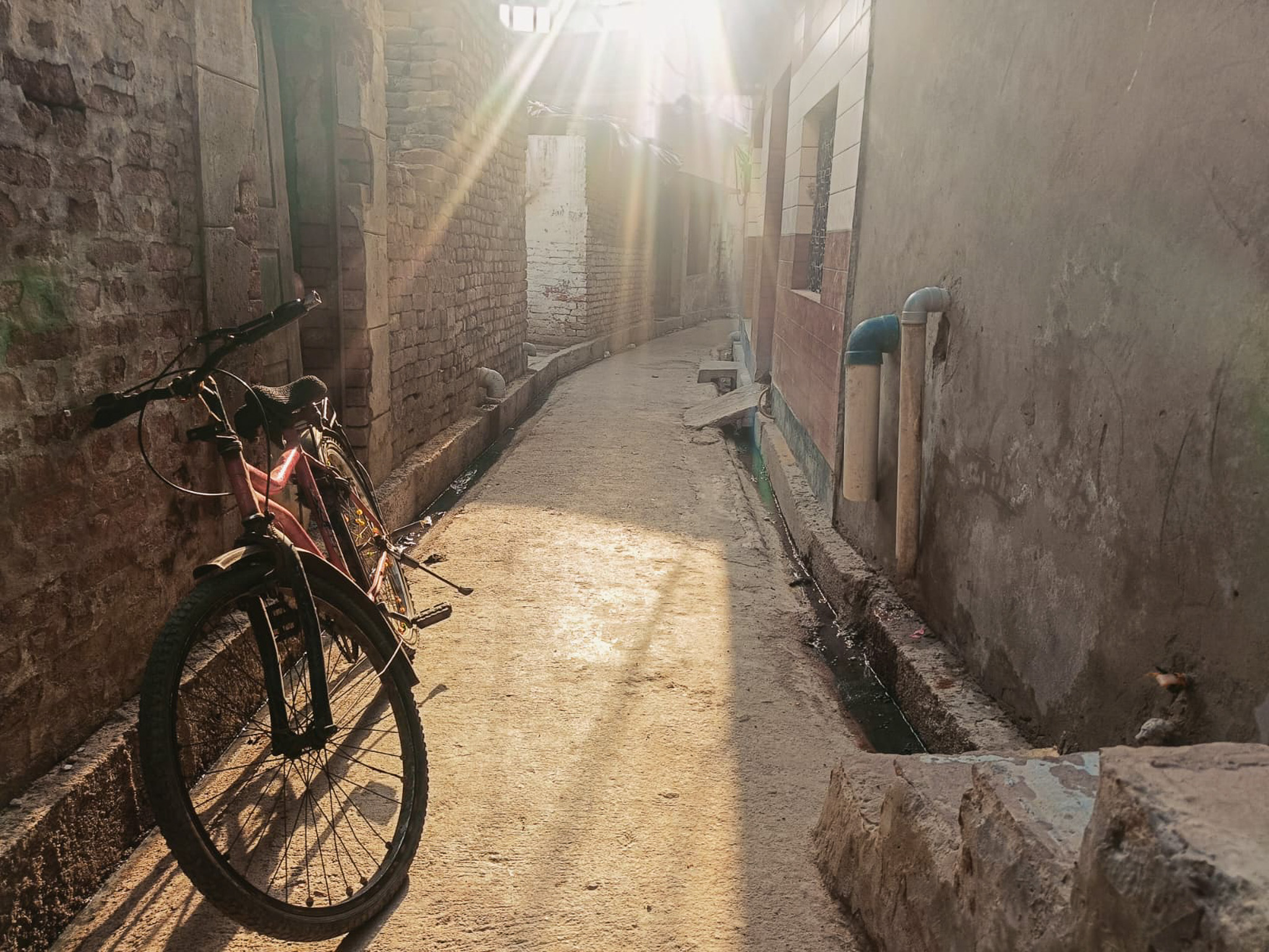 Individual House for sale in Aligarh — photo 1
