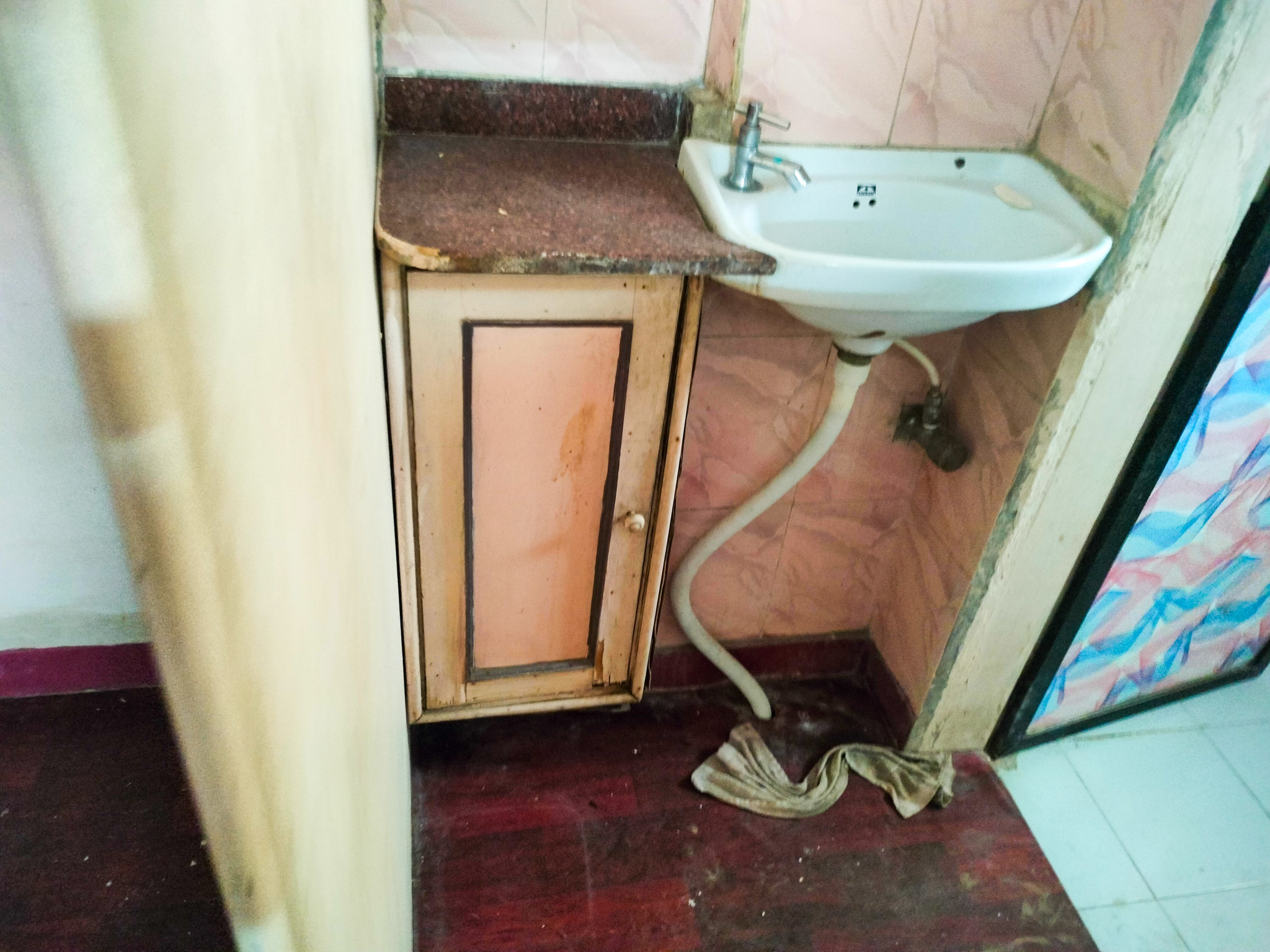 550 square feet Flat for sale in Chowk — photo 12