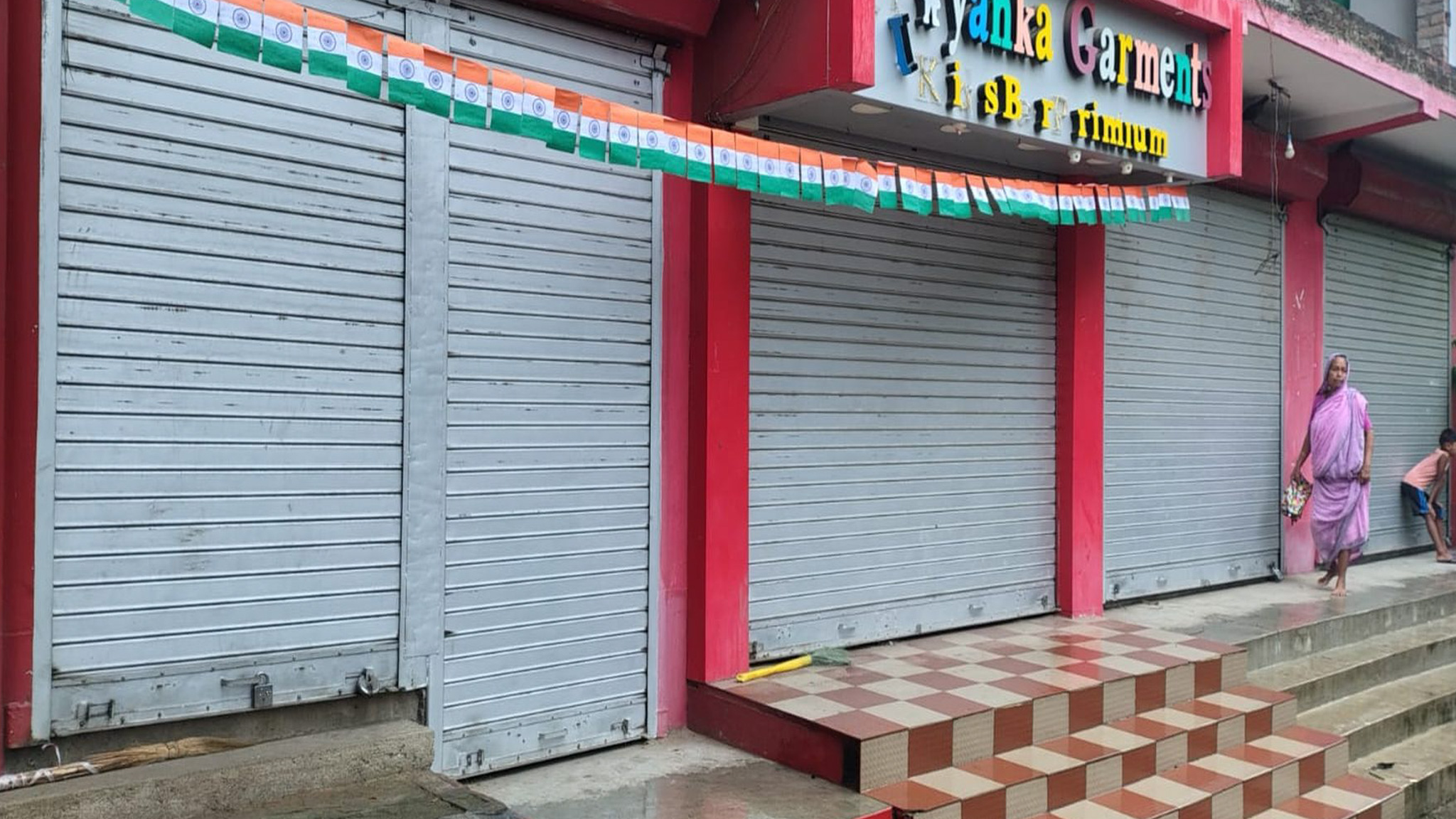 2135.31 square feet Shops for sale in Bamunpara more Memari — photo 4