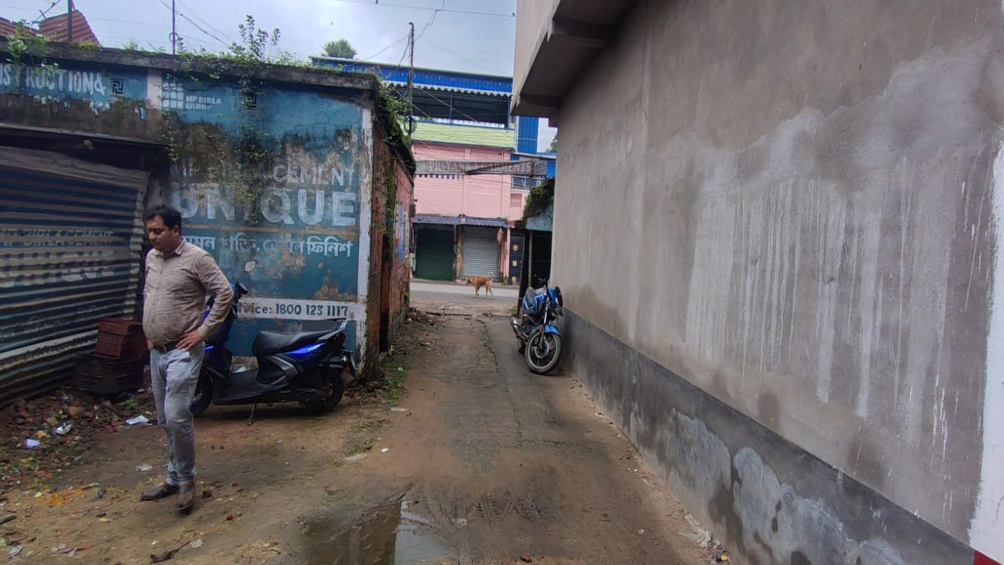 2135.31 square feet Shops for sale in Bamunpara more Memari — photo 10