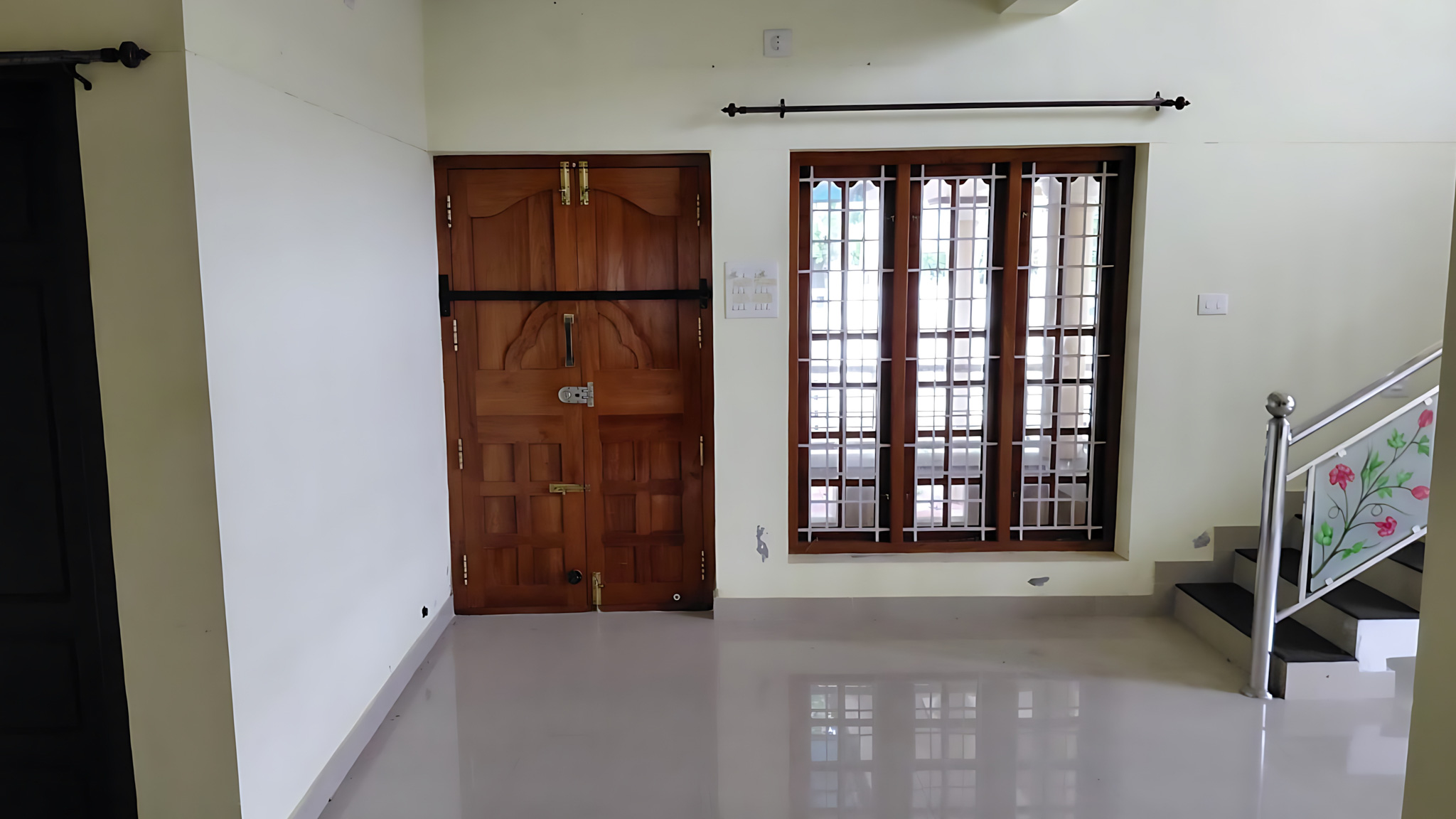 4 BHK Individual House for sale in Independent House, 3.36 ares Re. Sy.No. 124/8-6, 124/8-1-1 in Anad Panchayat, Neumangad Taluk PANAVUR — photo 3