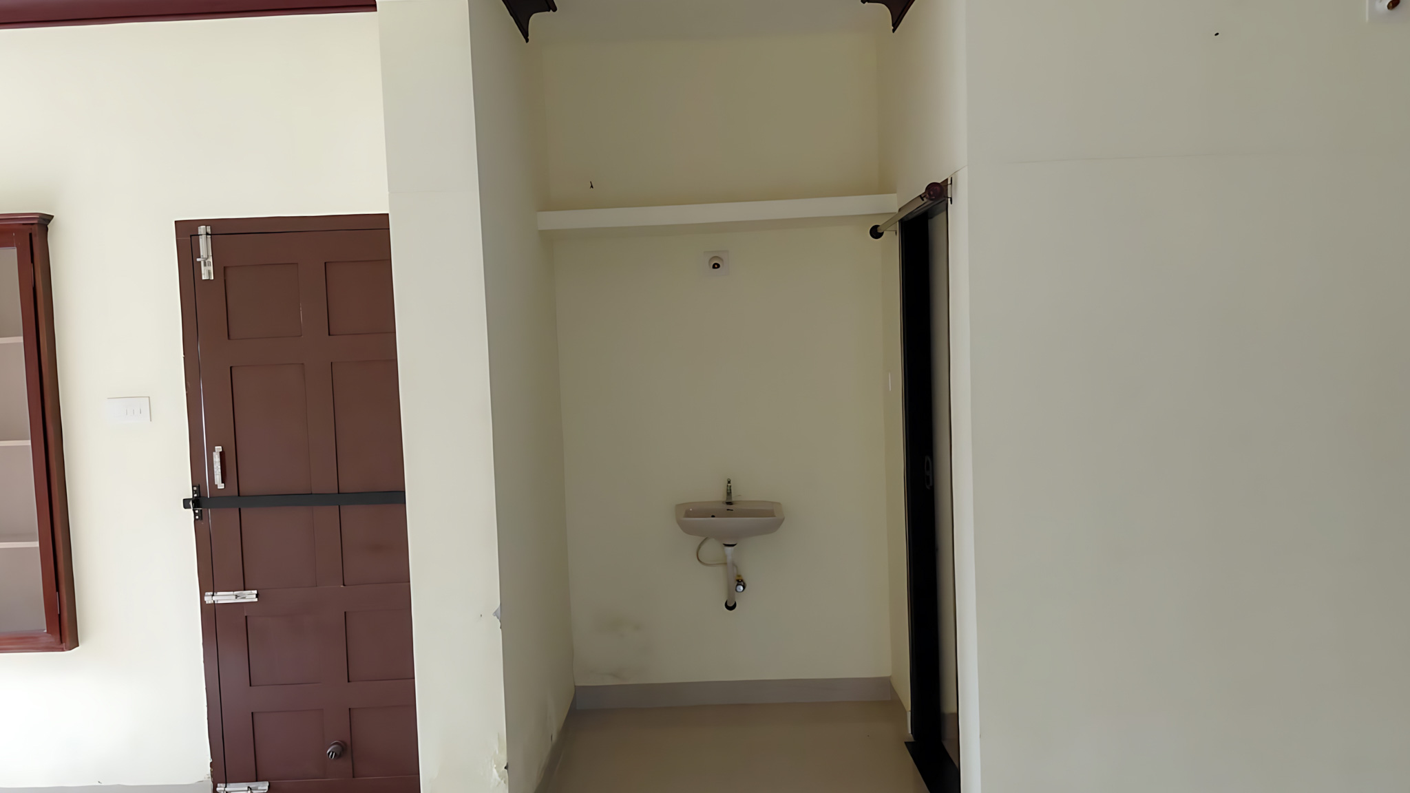 4 BHK Individual House for sale in Independent House, 3.36 ares Re. Sy.No. 124/8-6, 124/8-1-1 in Anad Panchayat, Neumangad Taluk PANAVUR — photo 19