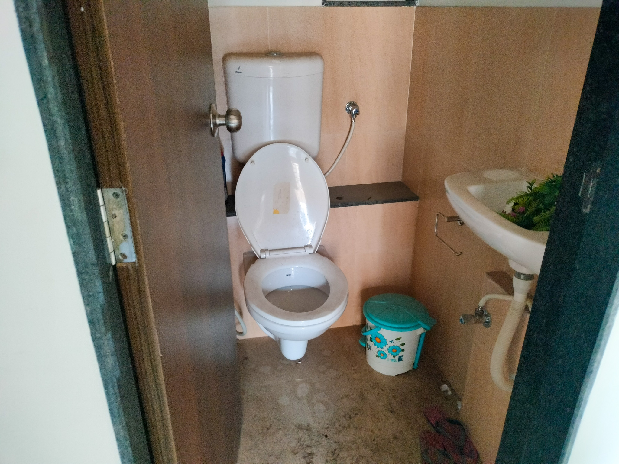 1 BHK Flat for sale in Mira Bhayandar — photo 2