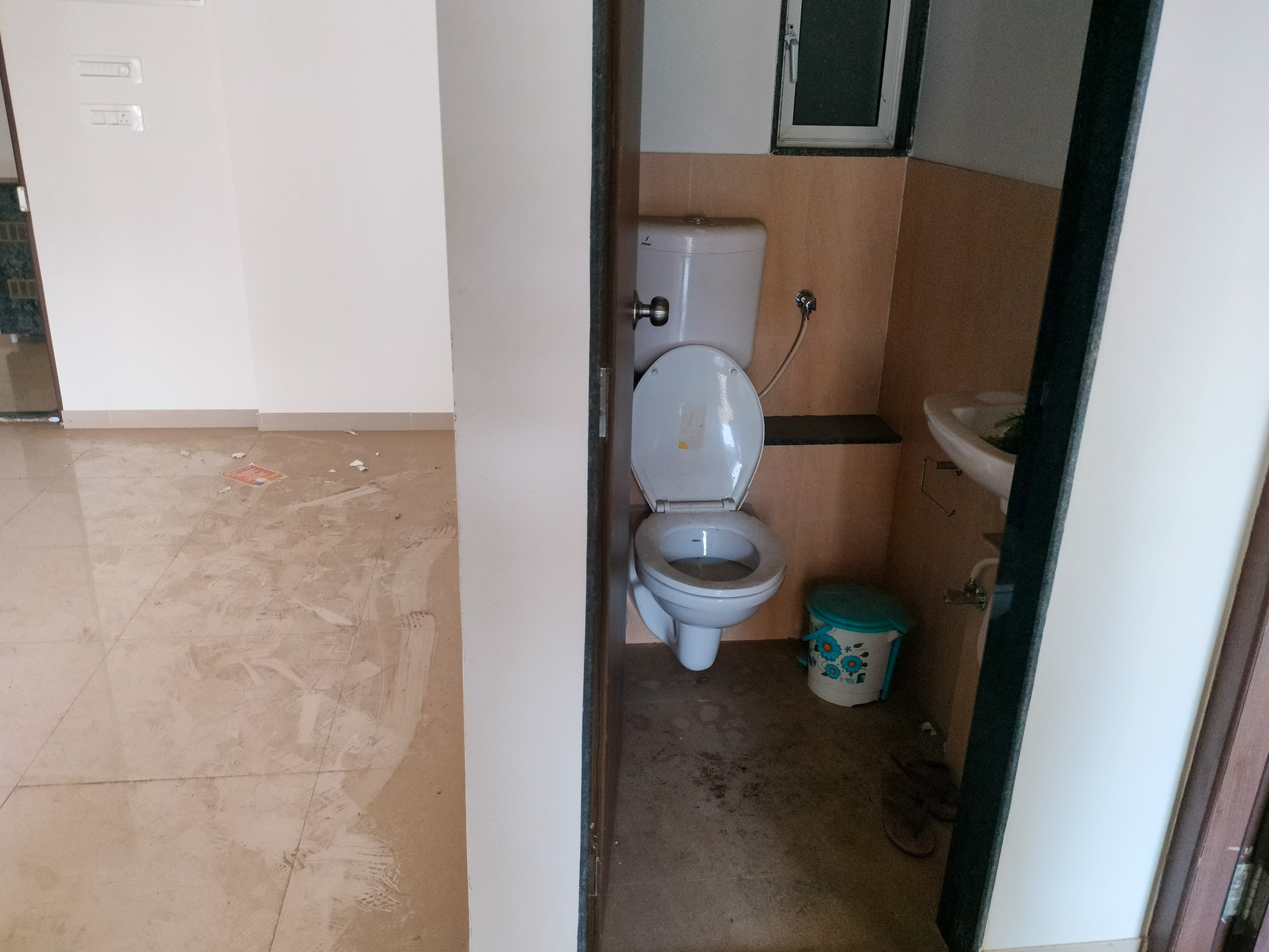 1 BHK Flat for sale in Mira Bhayandar — photo 12