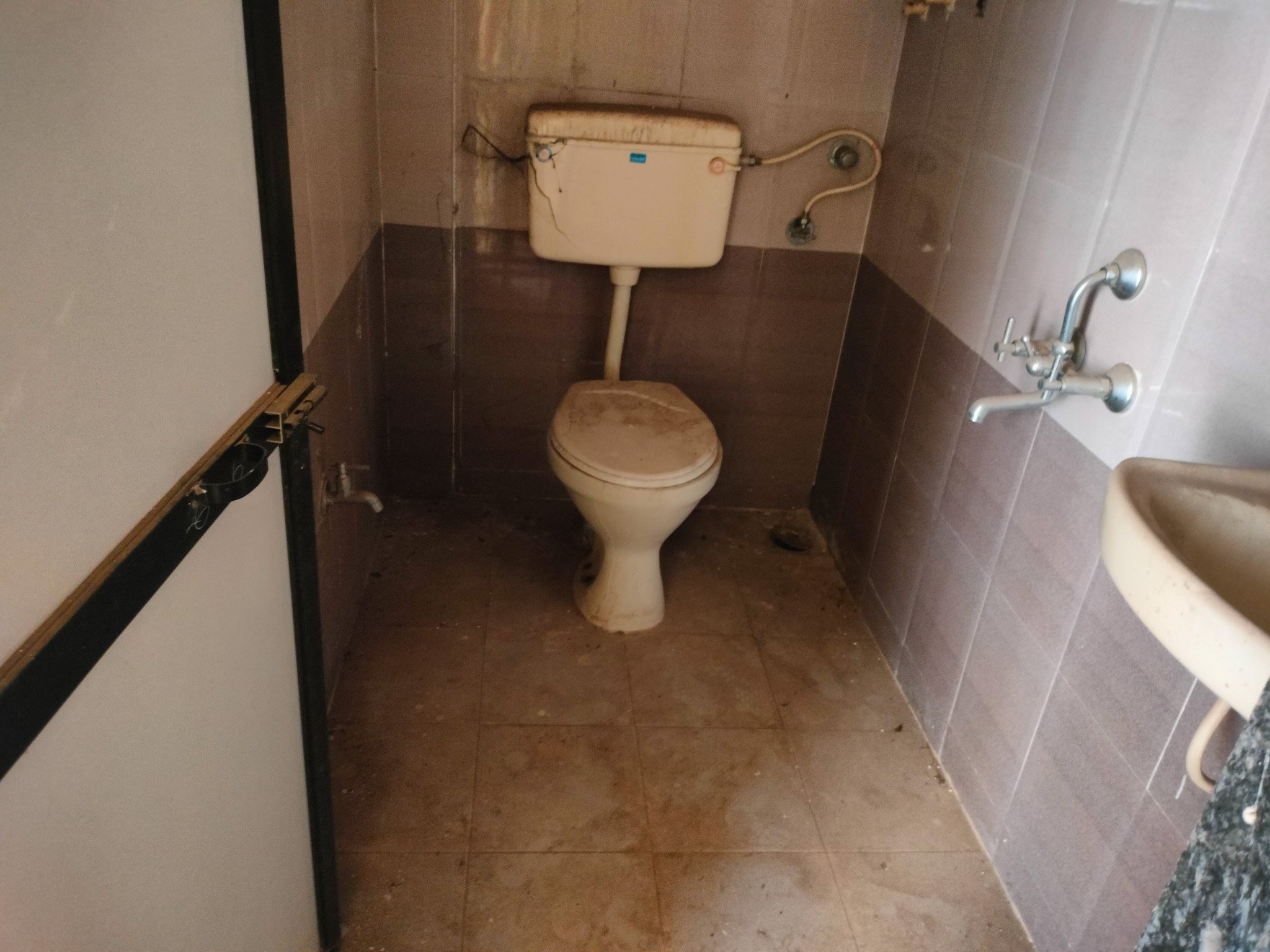 2 BHK Flat for sale in Asangaon — photo 11