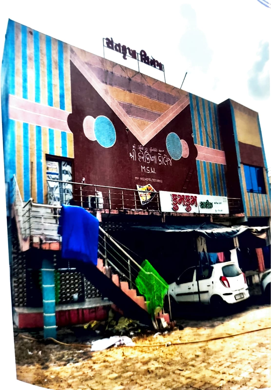 692.91 square meter Shops for sale in Saliya, Godhra — photo 1