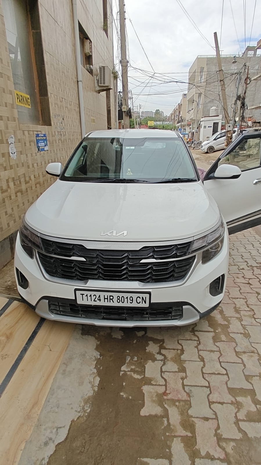 CAR for sale in ZIRAKPUR Kharar — photo 4