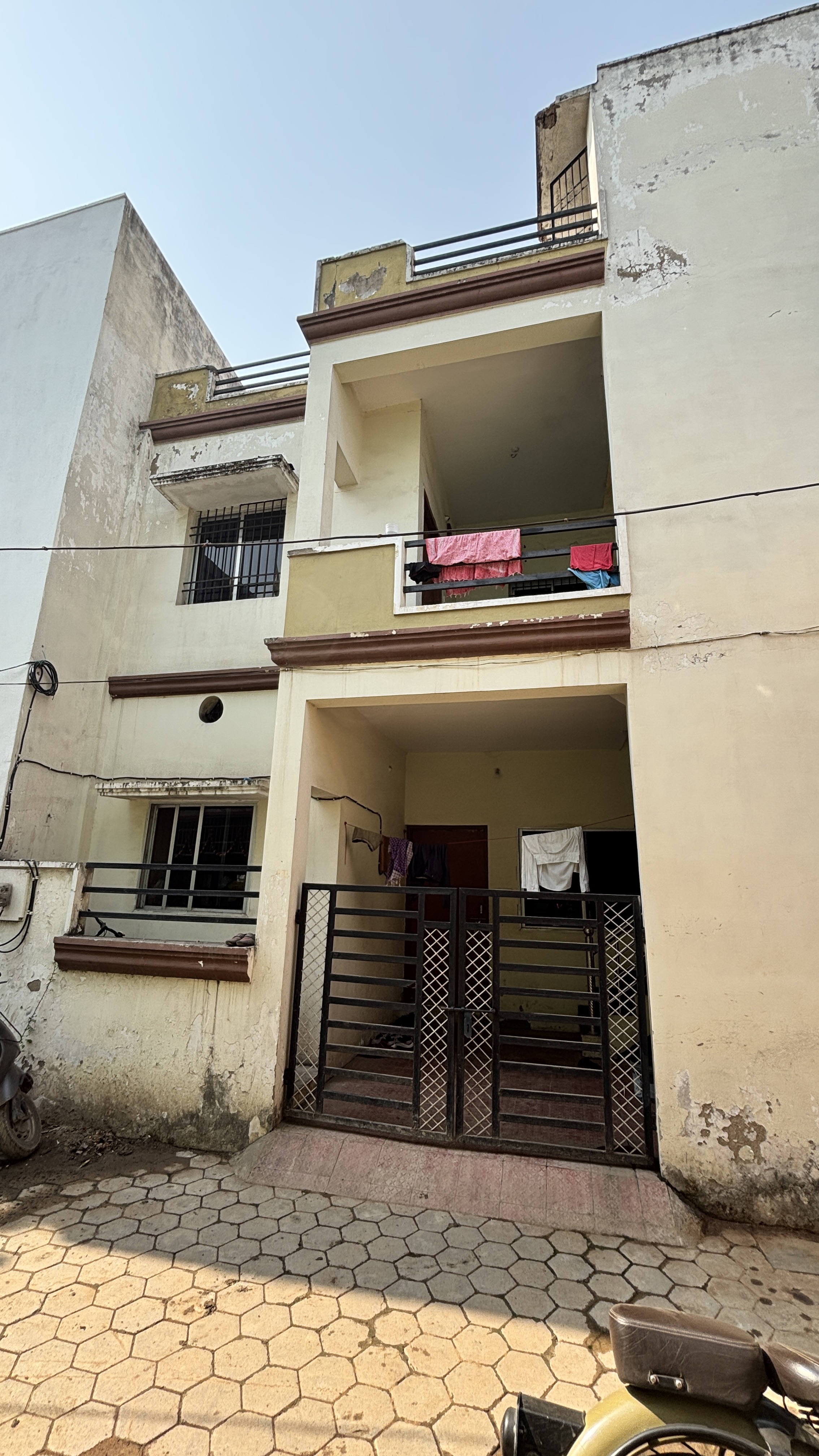 800 square feet Individual House for sale in Raipura Raipur — photo 2