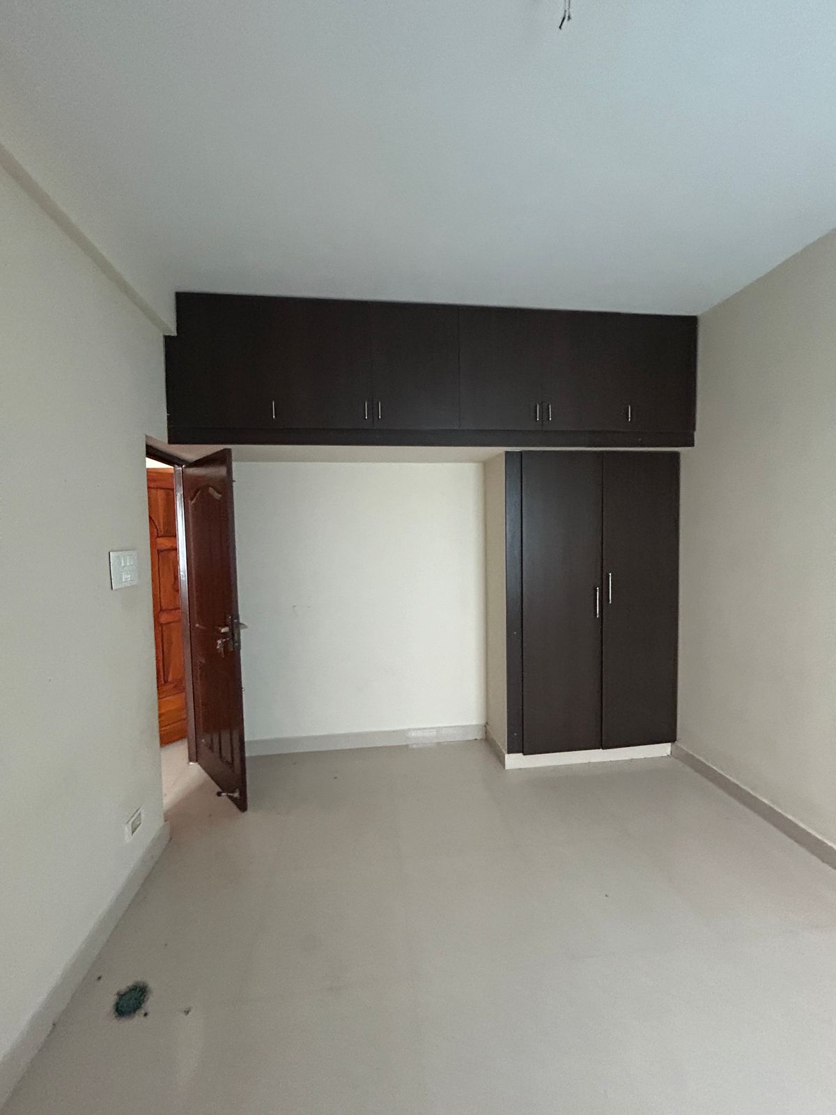 576 square feet Flat for sale in Chennai — photo 2