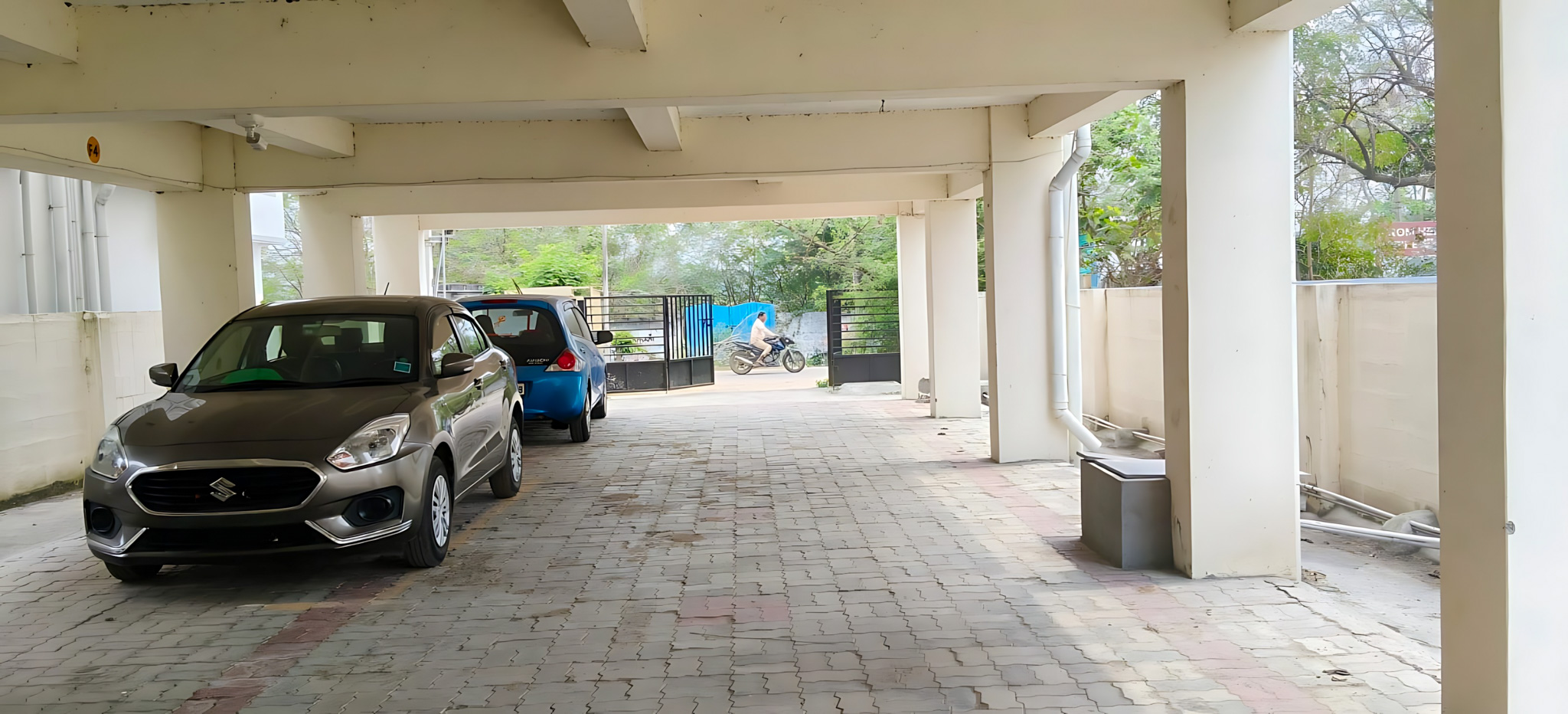 695 square feet Flat for sale in Maraimalai Nagar — photo 5