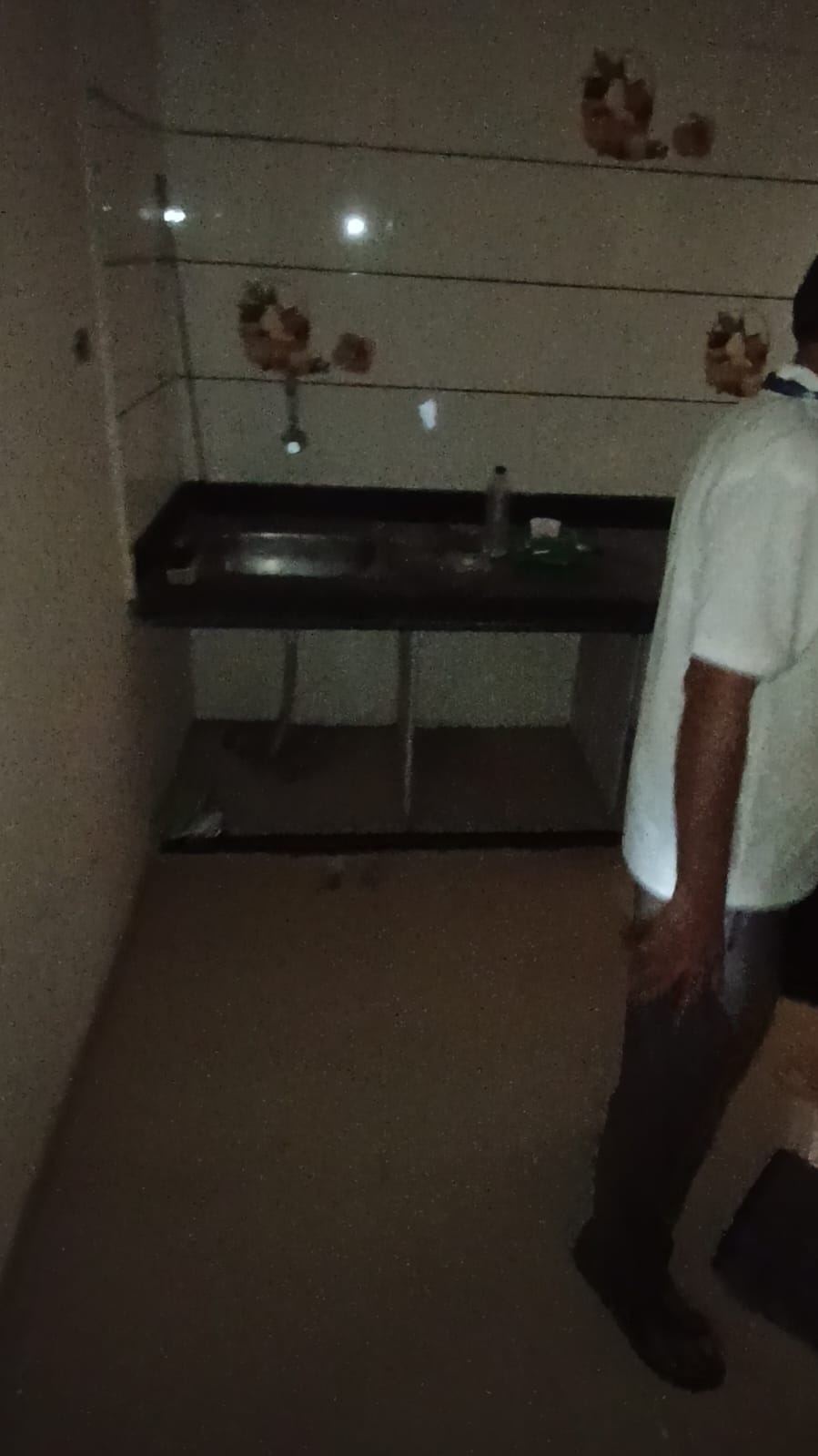 65.89 square meter Flat for sale in Flat No.-505, 5th Floor, Avalon  Palace, Near Rashi Hill, Dashera Tekri,Moje Navsari,  Dist Navsari Navsari — photo 14