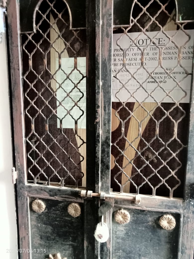 Flat for sale in Ahmedabad — photo 1