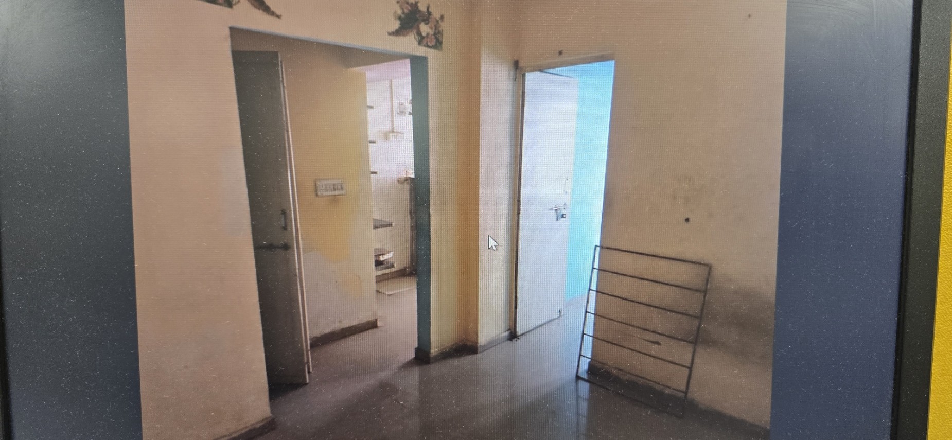 Flat for sale in Ahmedabad — photo 4