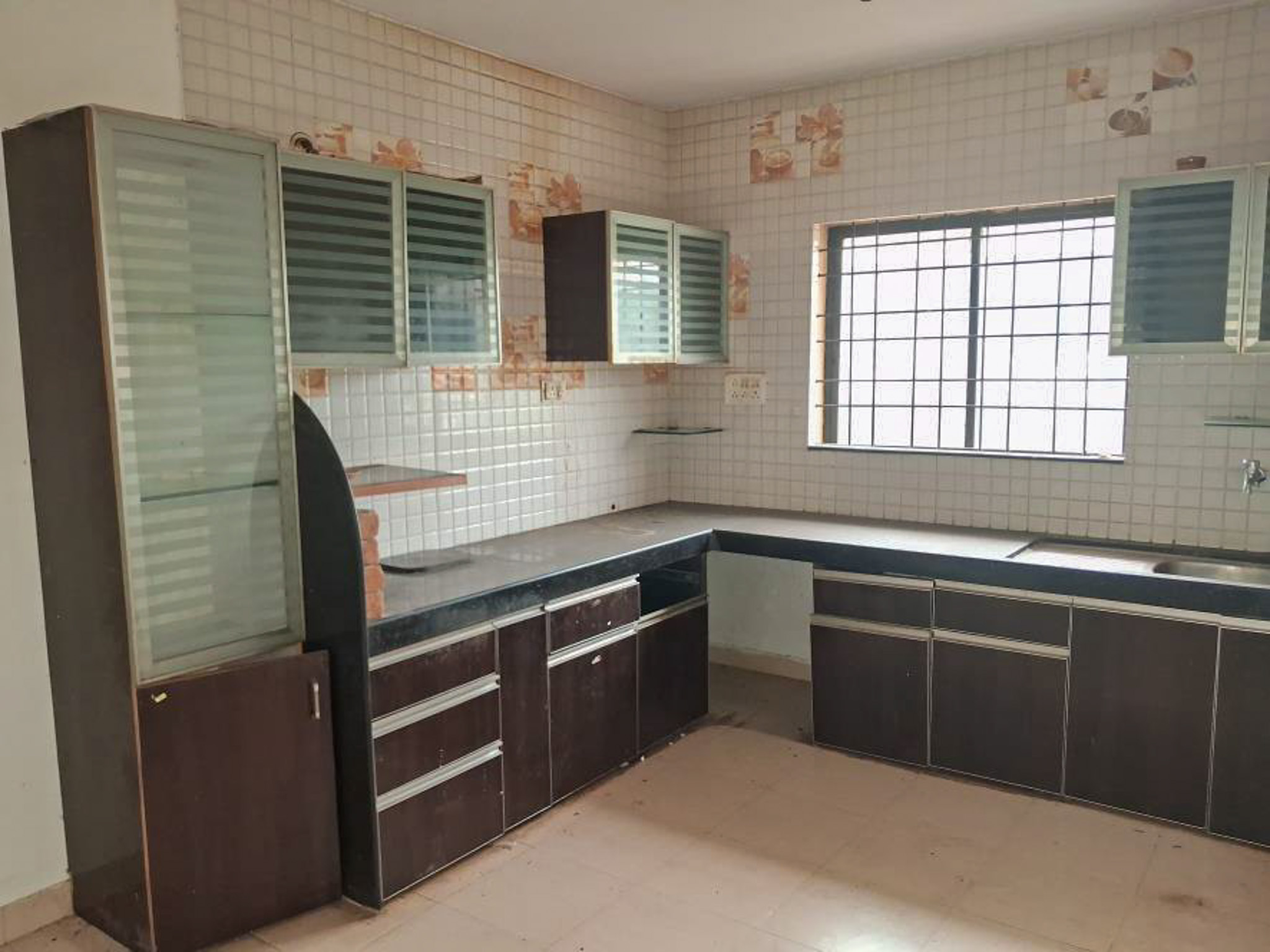 1200 square feet Flat for sale in BELAGAVI Belagavi — photo 12