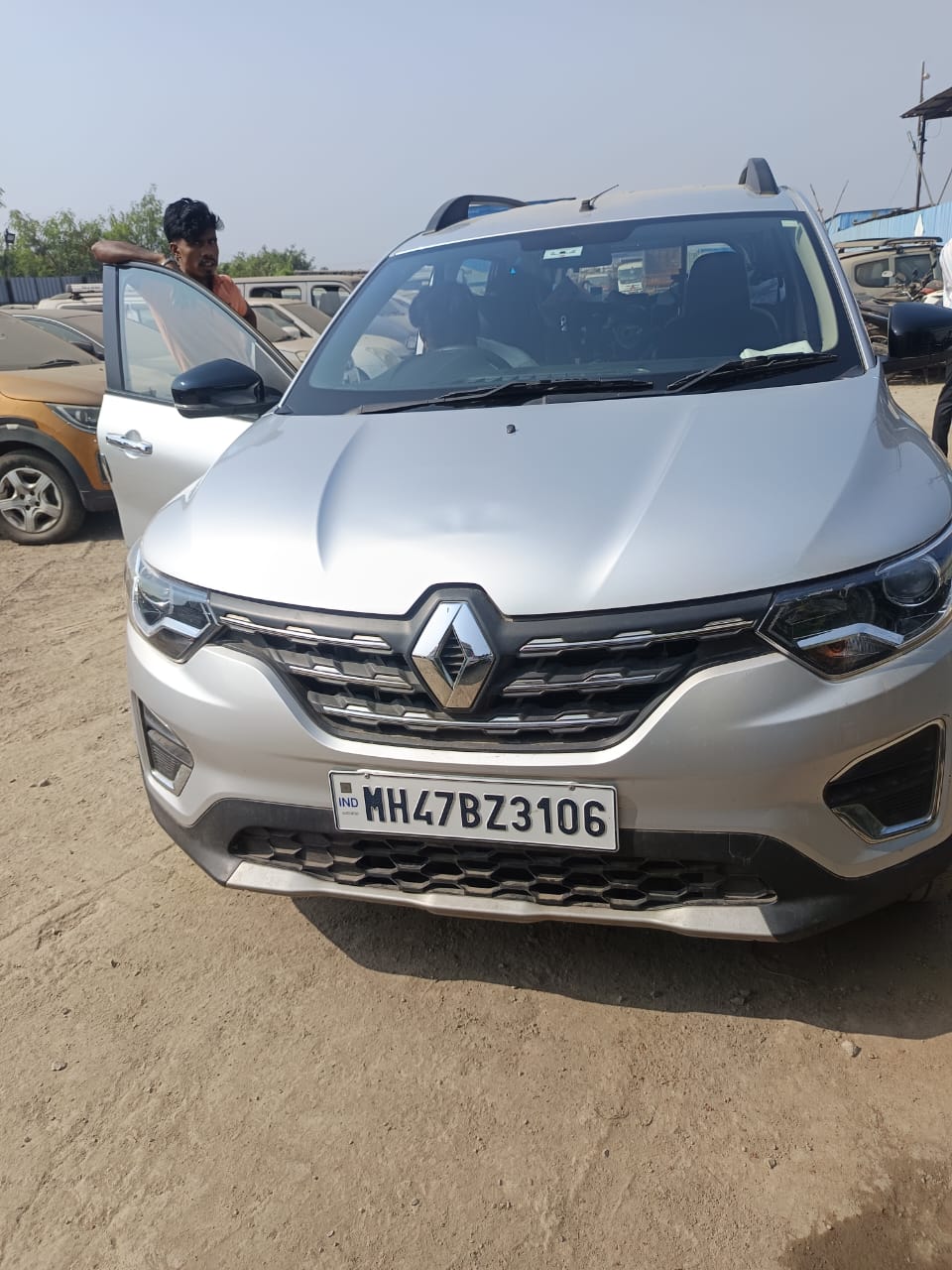 Vehicle for sale in Vasai Vasai Virar — photo 3