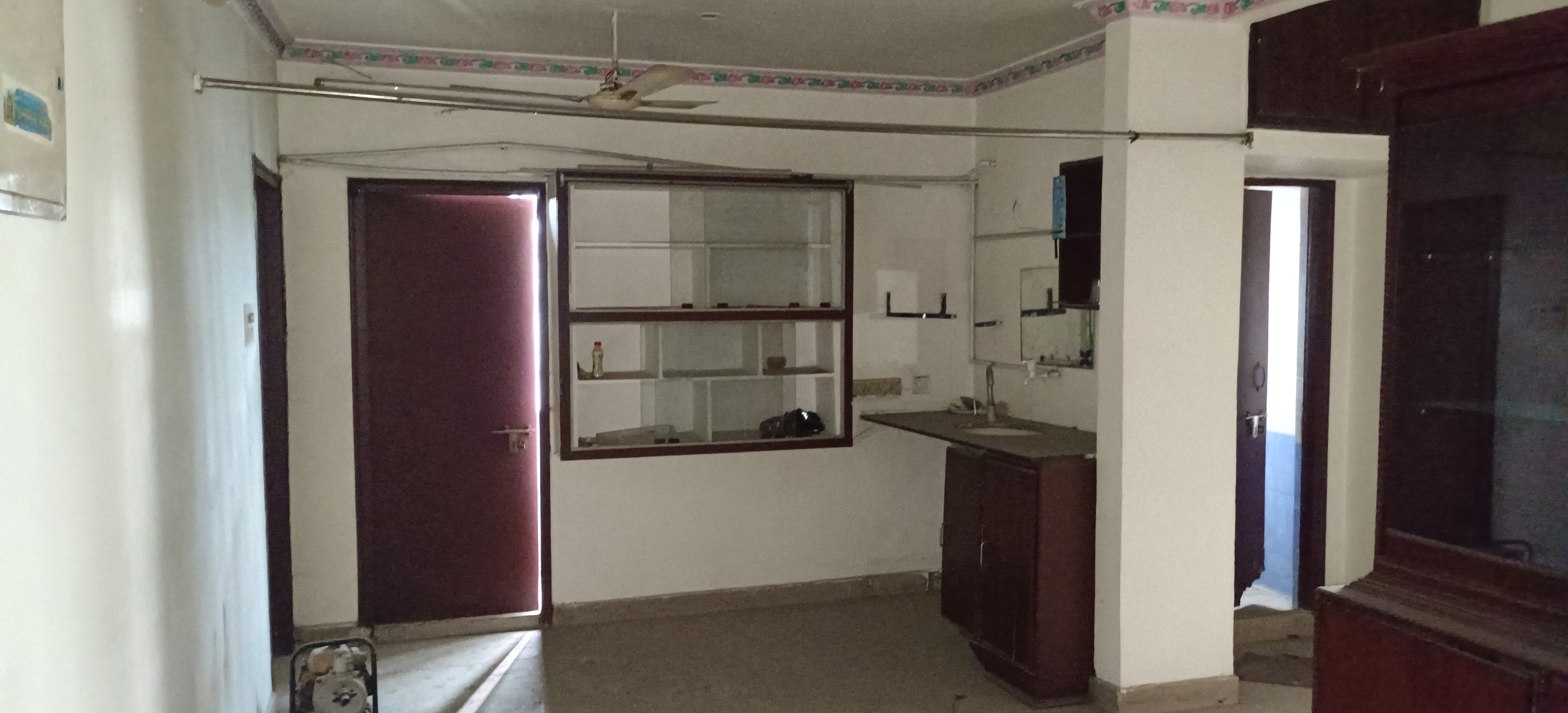 697 square feet Flat for sale in RAJU COMPLEX, Dibbala Road, Opp RTC Bus Depo Ongole — photo 3
