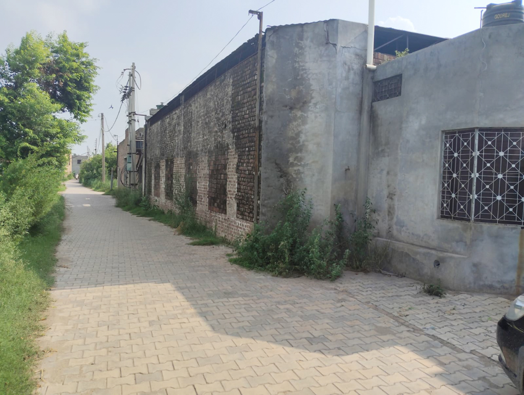 Industrial Plot with Factory Building for sale in Goraya — photo 4