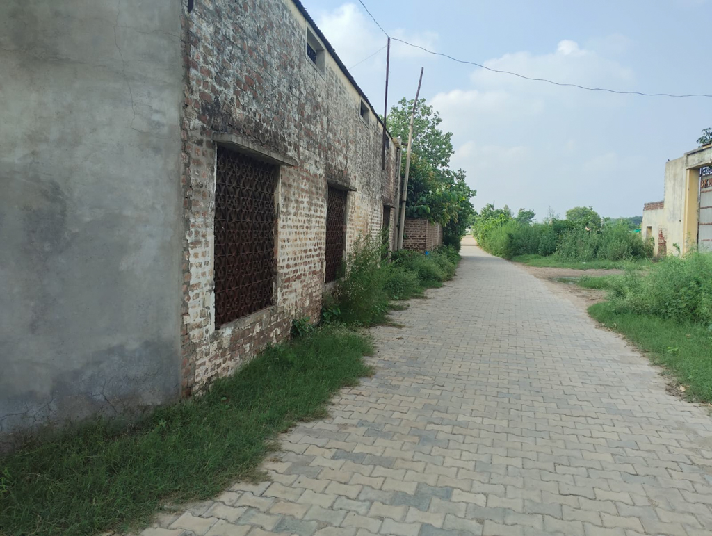 Industrial Plot with Factory Building for sale in Goraya — photo 2