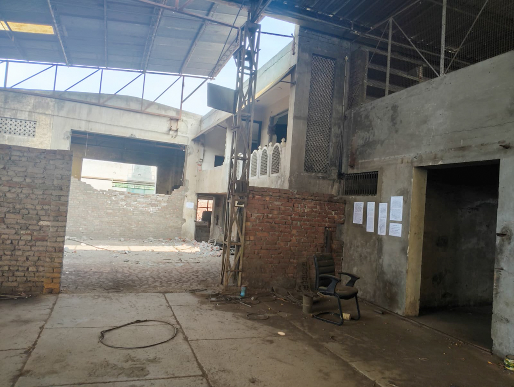 Industrial Plot with Factory Building for sale in Goraya — photo 22