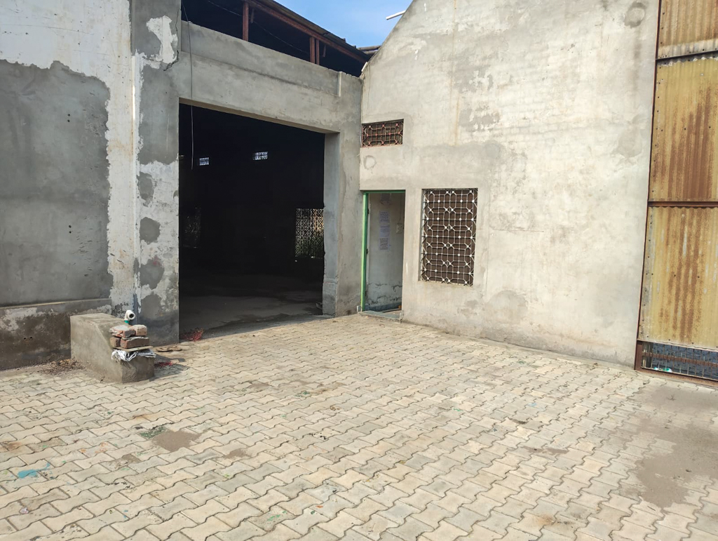 Industrial Plot with Factory Building for sale in Goraya — photo 11