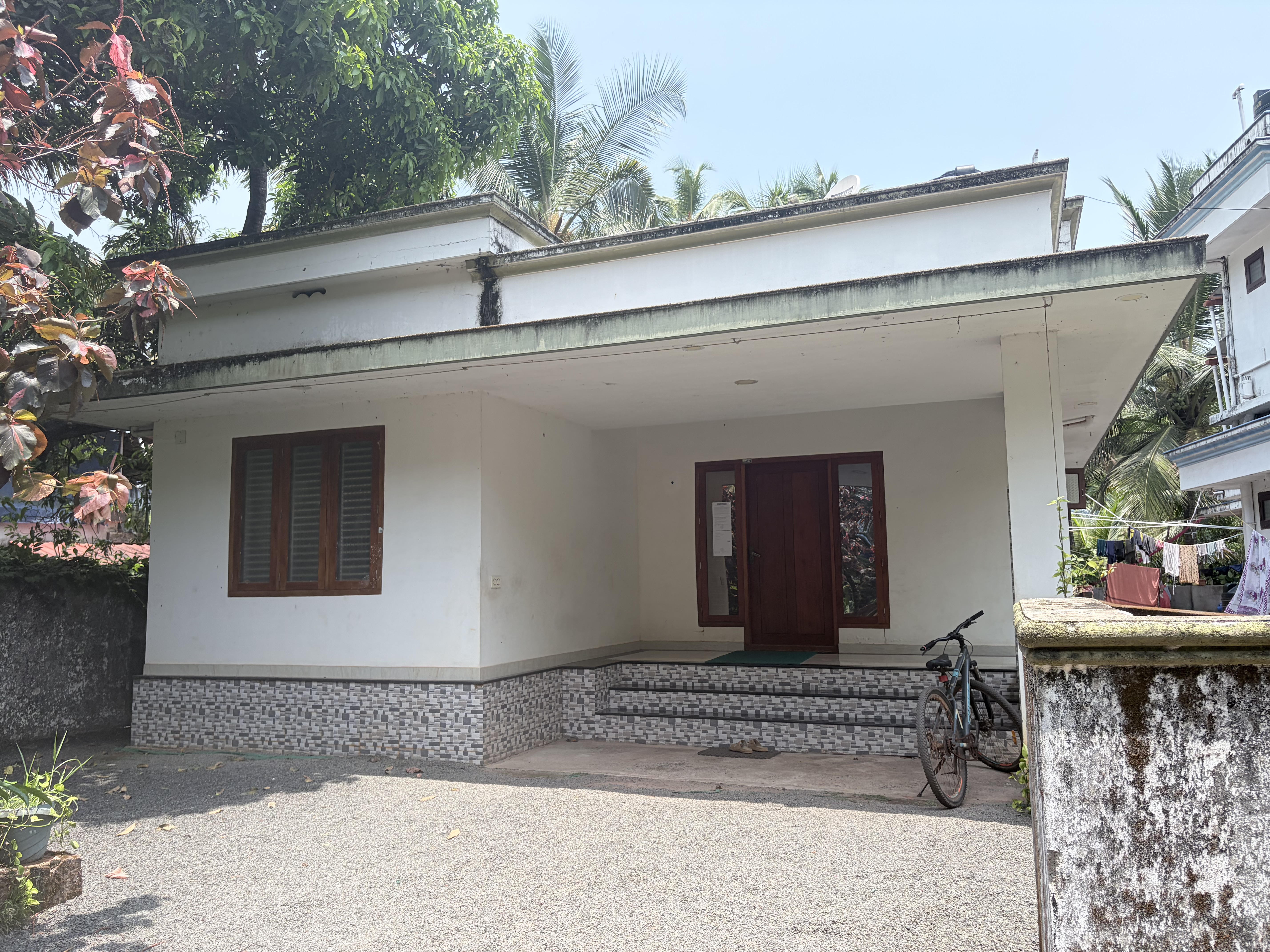 106.32 square meter Individual House for sale in AZHIKODE Chirakkal — photo 1