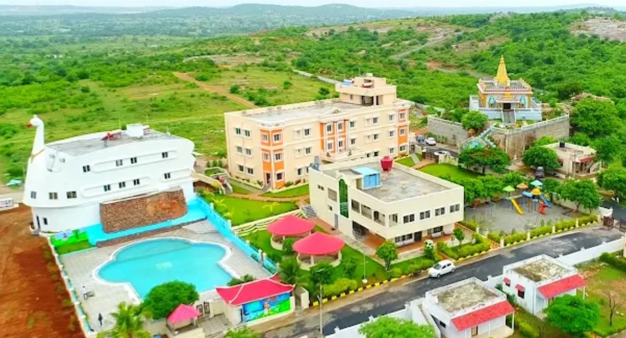 Independent villas and resort style amenities for sale in Habsiguda Yadagirigutta — photo 3