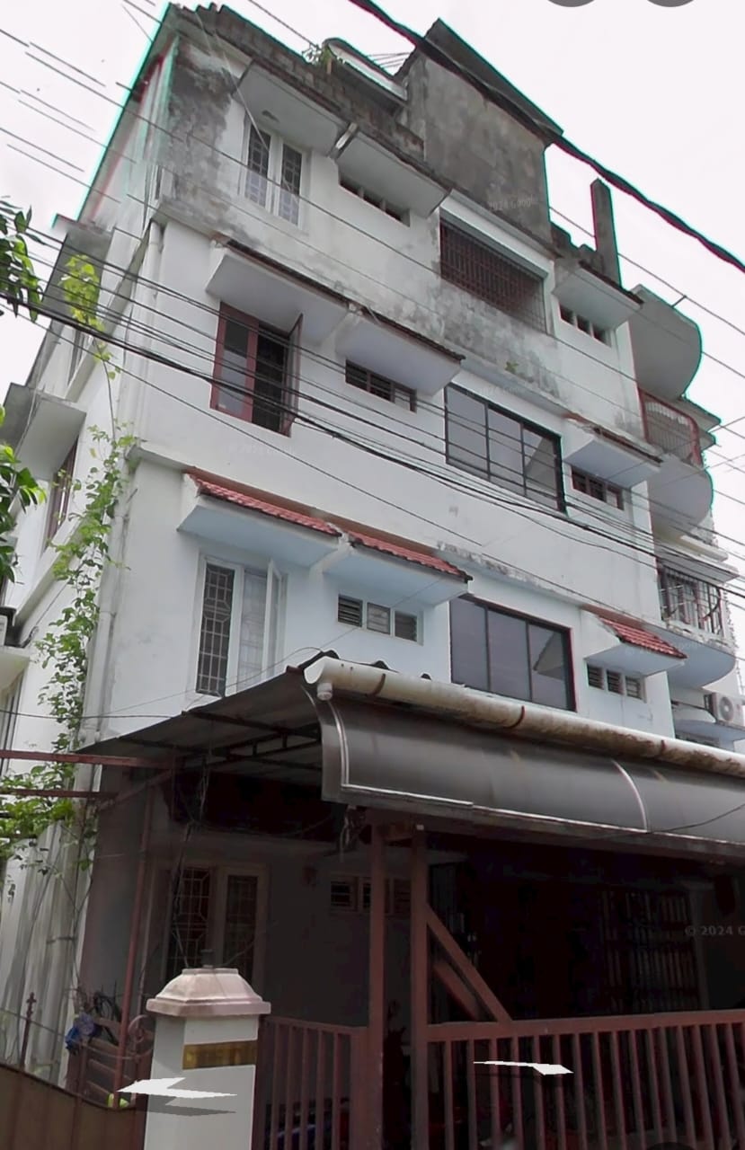 1850 square feet Flat for sale in P J Antony Road, Pachalam, Ernakulam Kochi — photo 1