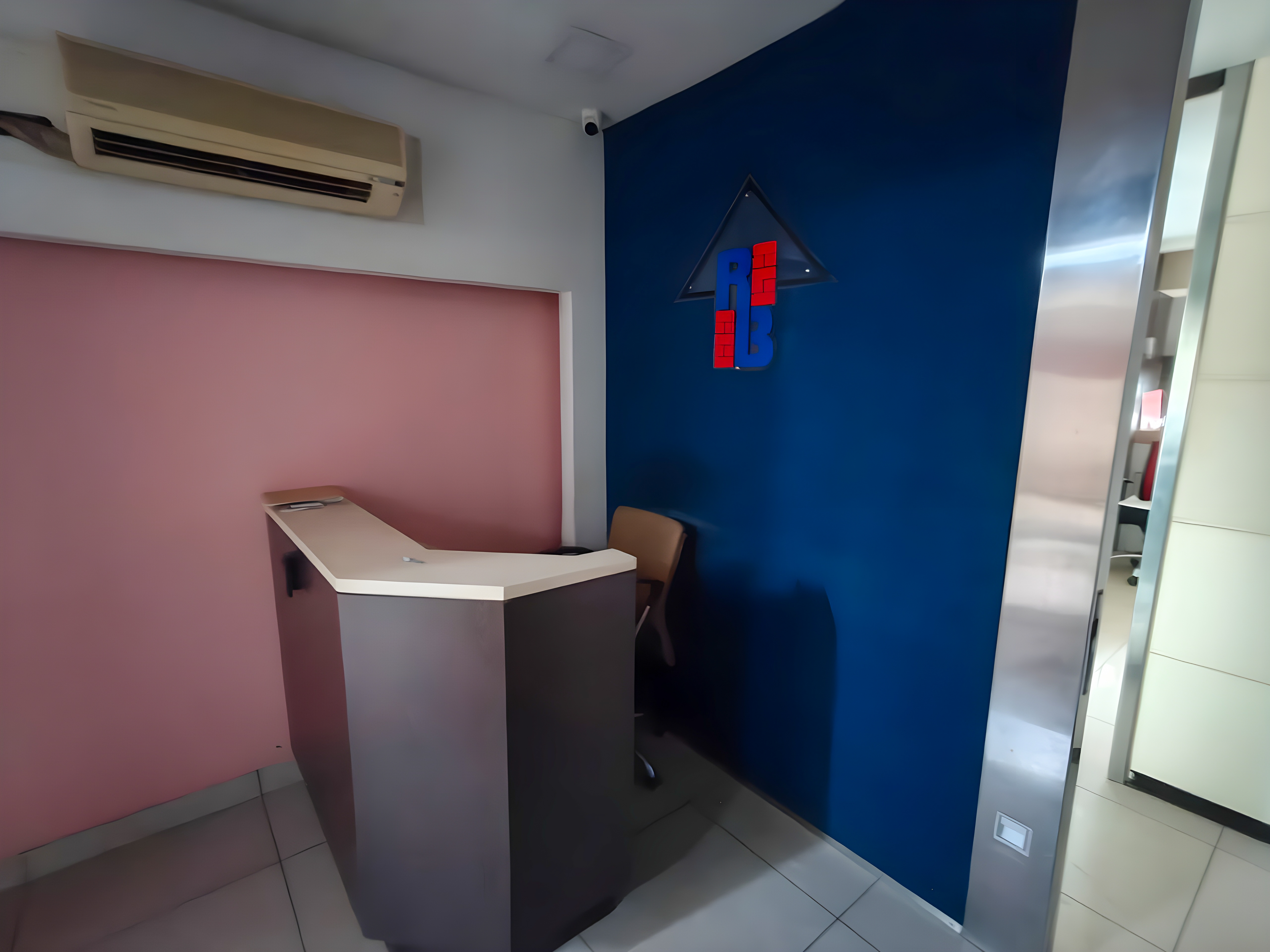 Office for sale in Mumbai — photo 20