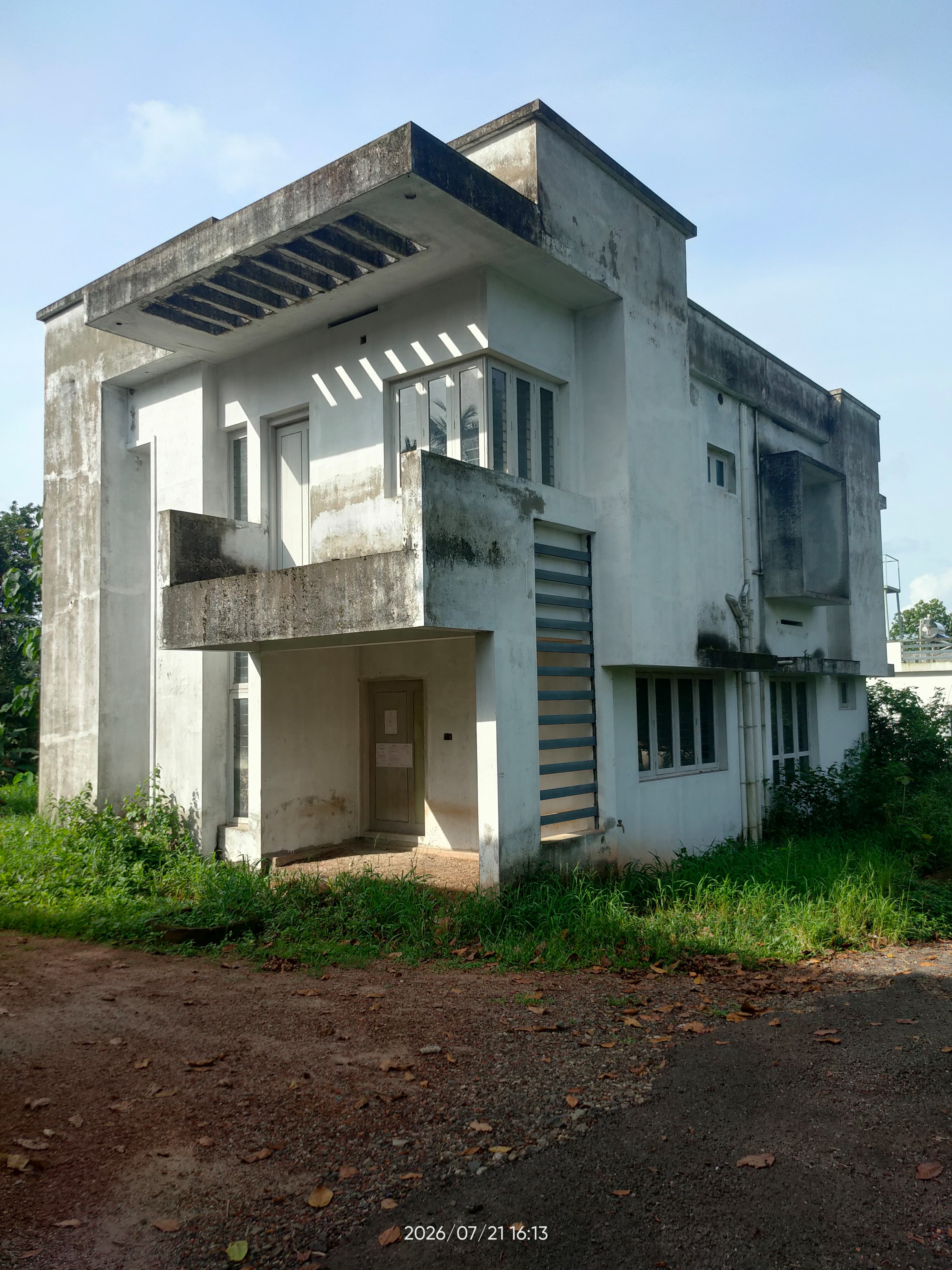 1378 square feet Individual House for sale in VAZHAKULAM Vazhakulam — photo 2