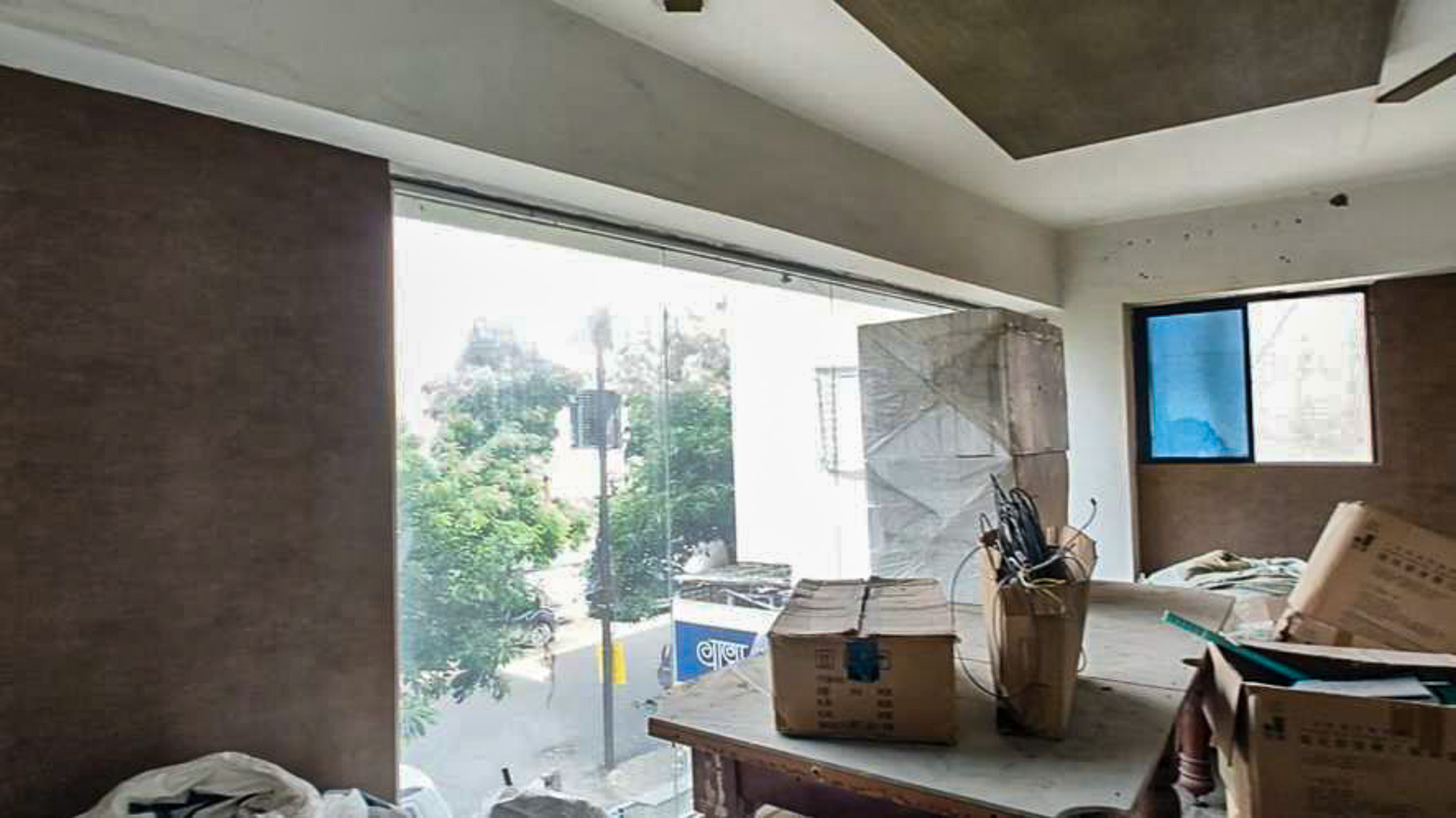 268.4 square feet Office for sale in NA Surat — photo 1