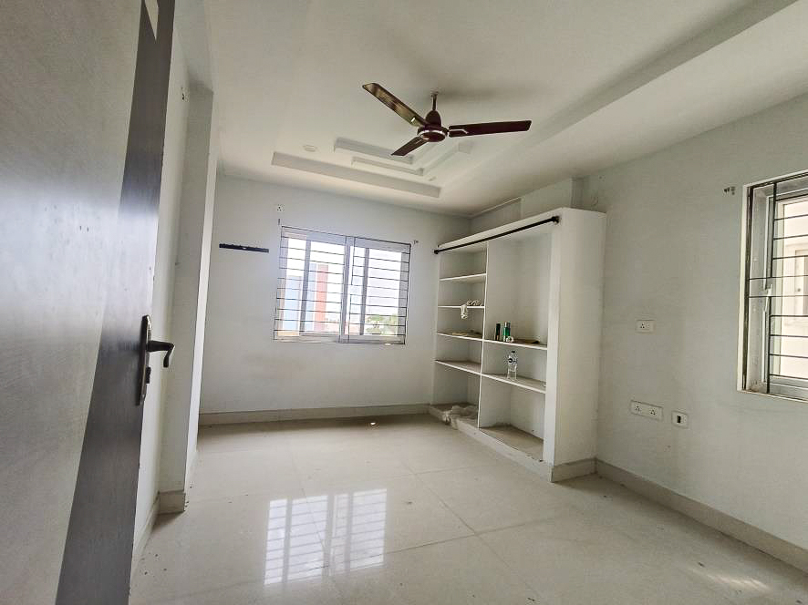 Flat for sale in DUPPITURU VILLAGE, ACHUTHAPURAM MANDAL, ANAKAPALLI DISTRICT APSEZ Multi Product Special Economic Zone — photo 11