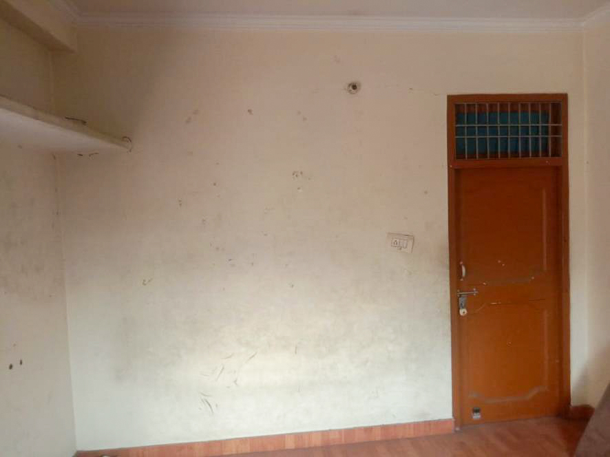 236 square meter Shops for sale in Tikka Baroli , Tappa Bani Hamirpur — photo 14