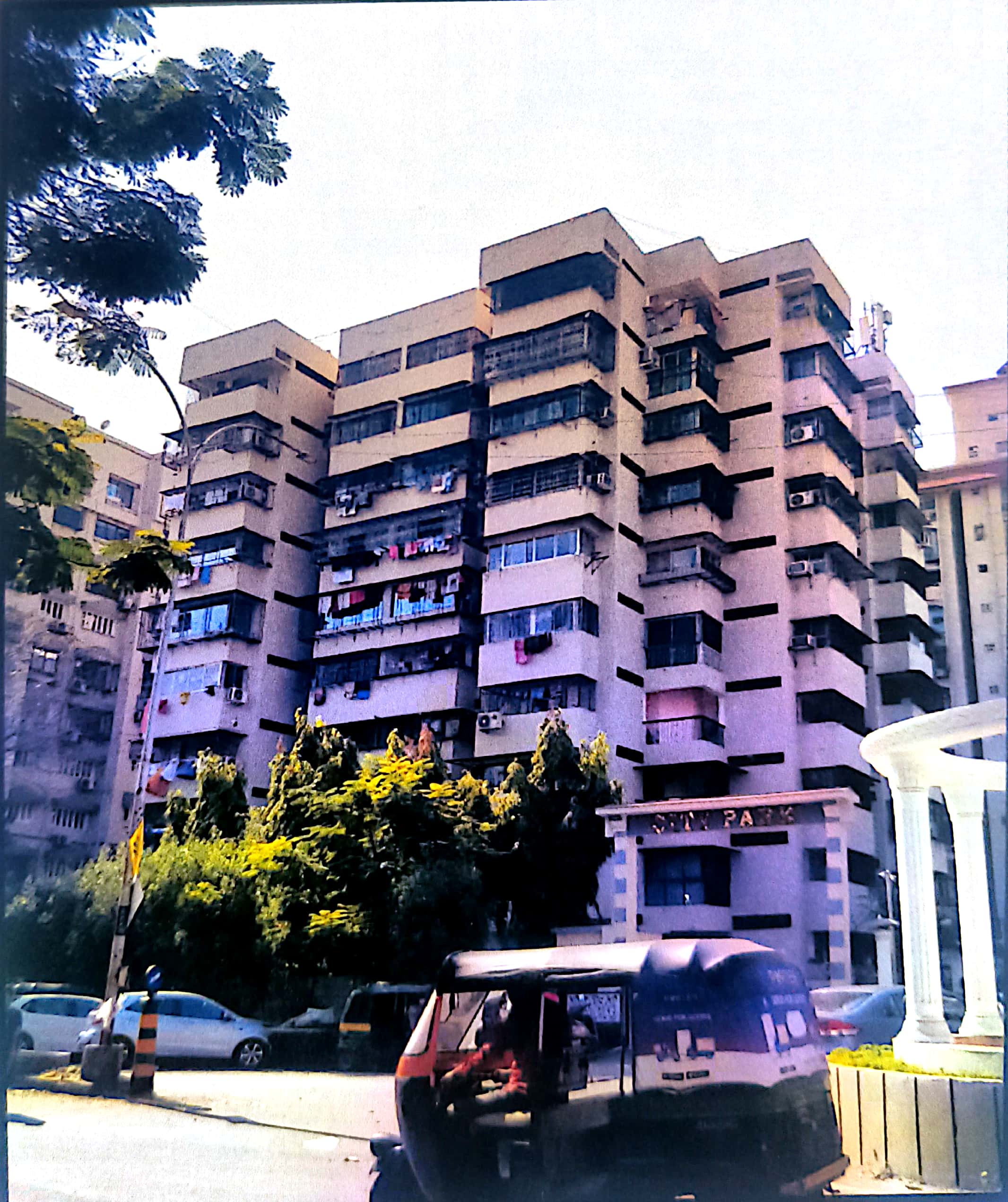 Flat for sale in Surat — photo 3