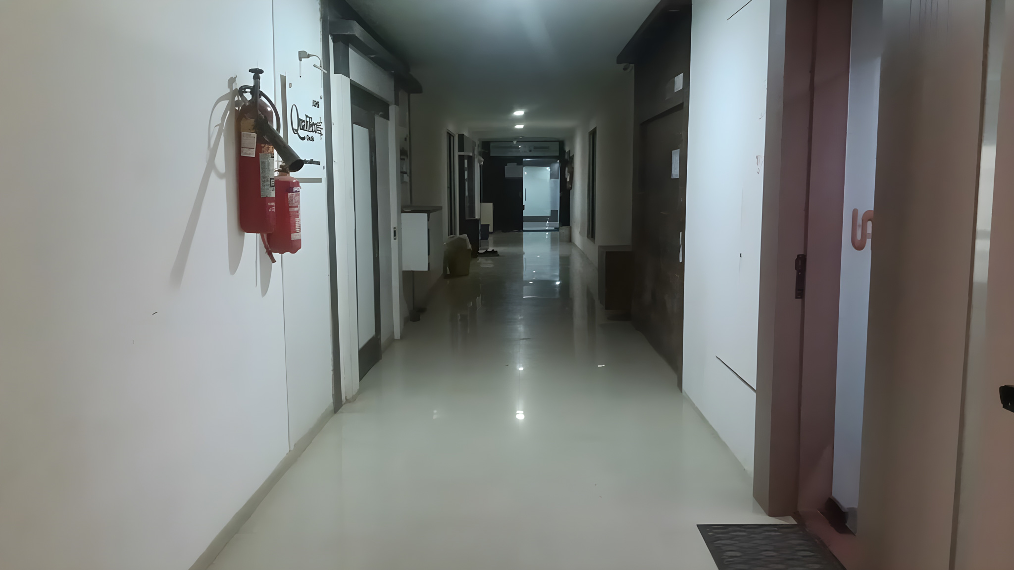 108.73 square meter Office for sale in makarba Ahmedabad Ahmedabad — photo 19