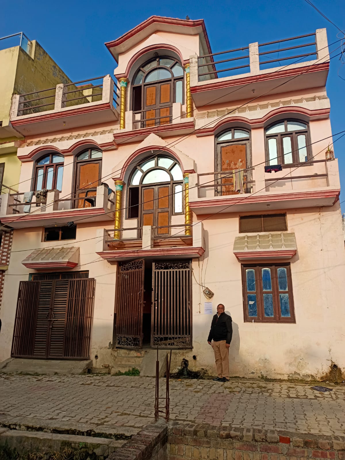 115.19 square meter Individual House for sale in Thakurdwara — photo 1