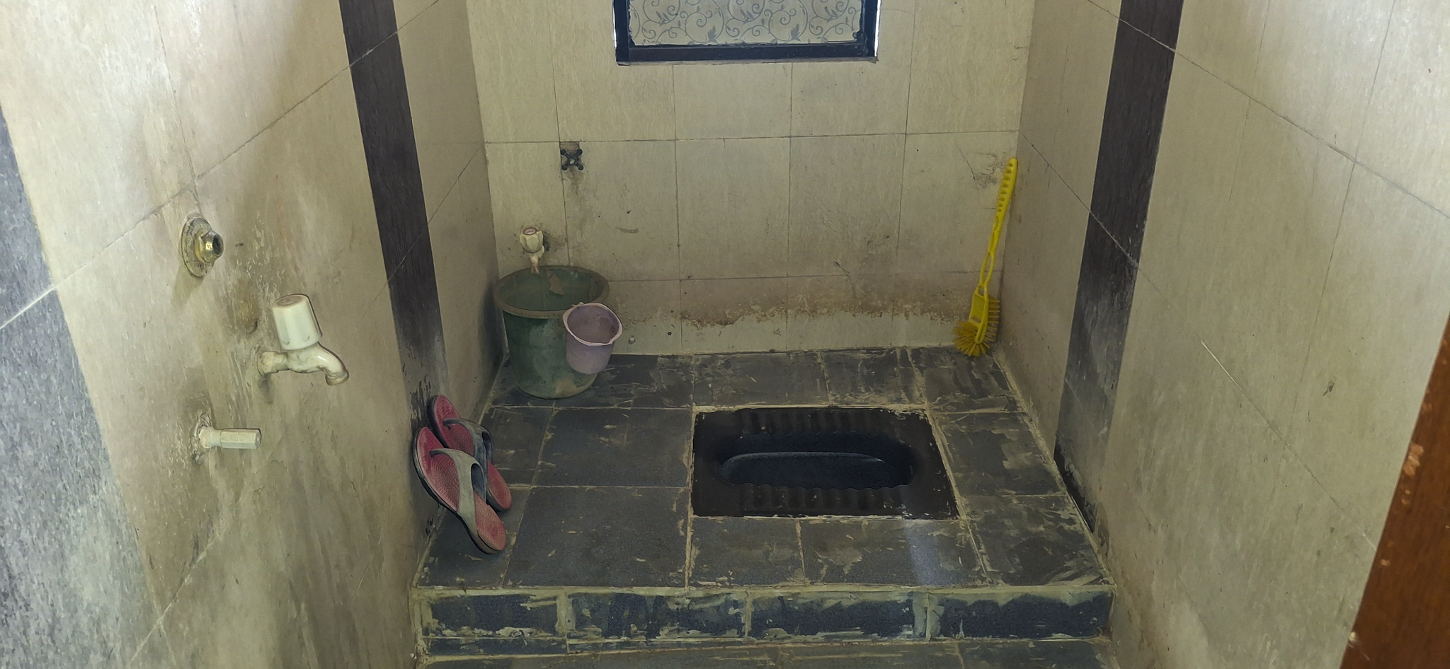 2 BHK Flat for sale in Mahavir vatika, VADODARA Vadodara — photo 5