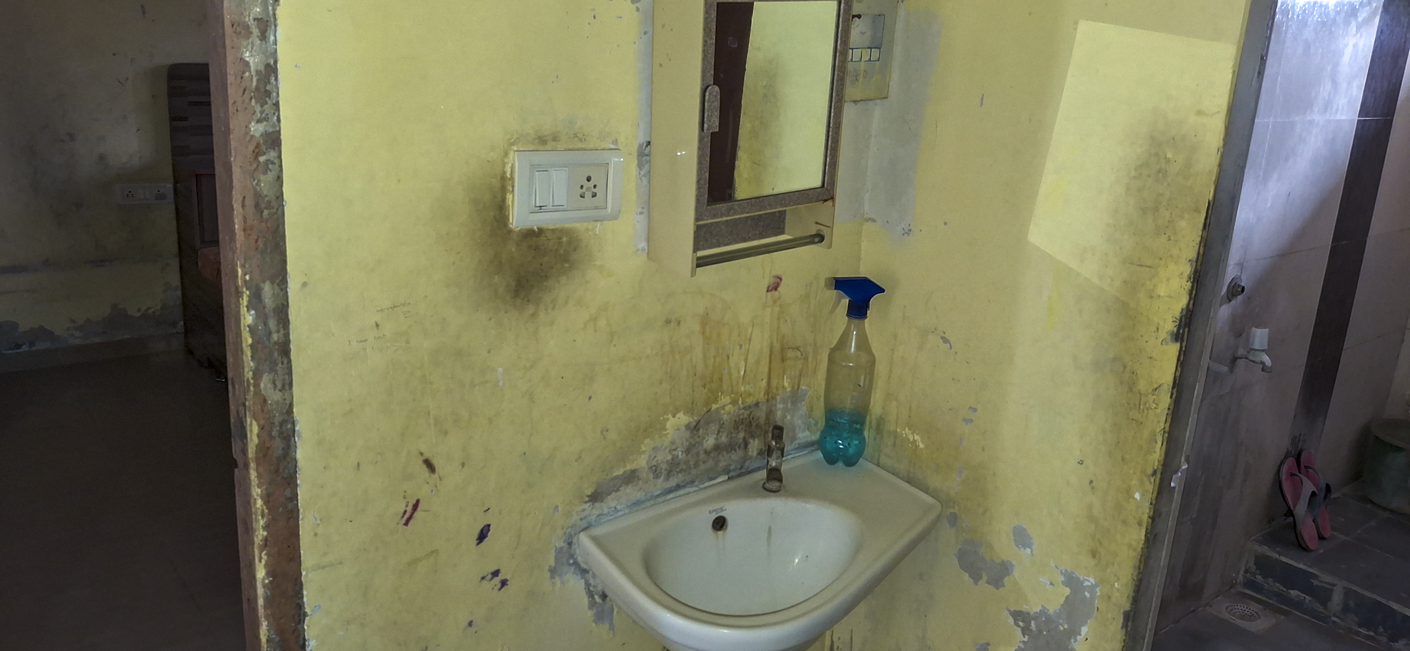 2 BHK Flat for sale in Mahavir vatika, VADODARA Vadodara — photo 7