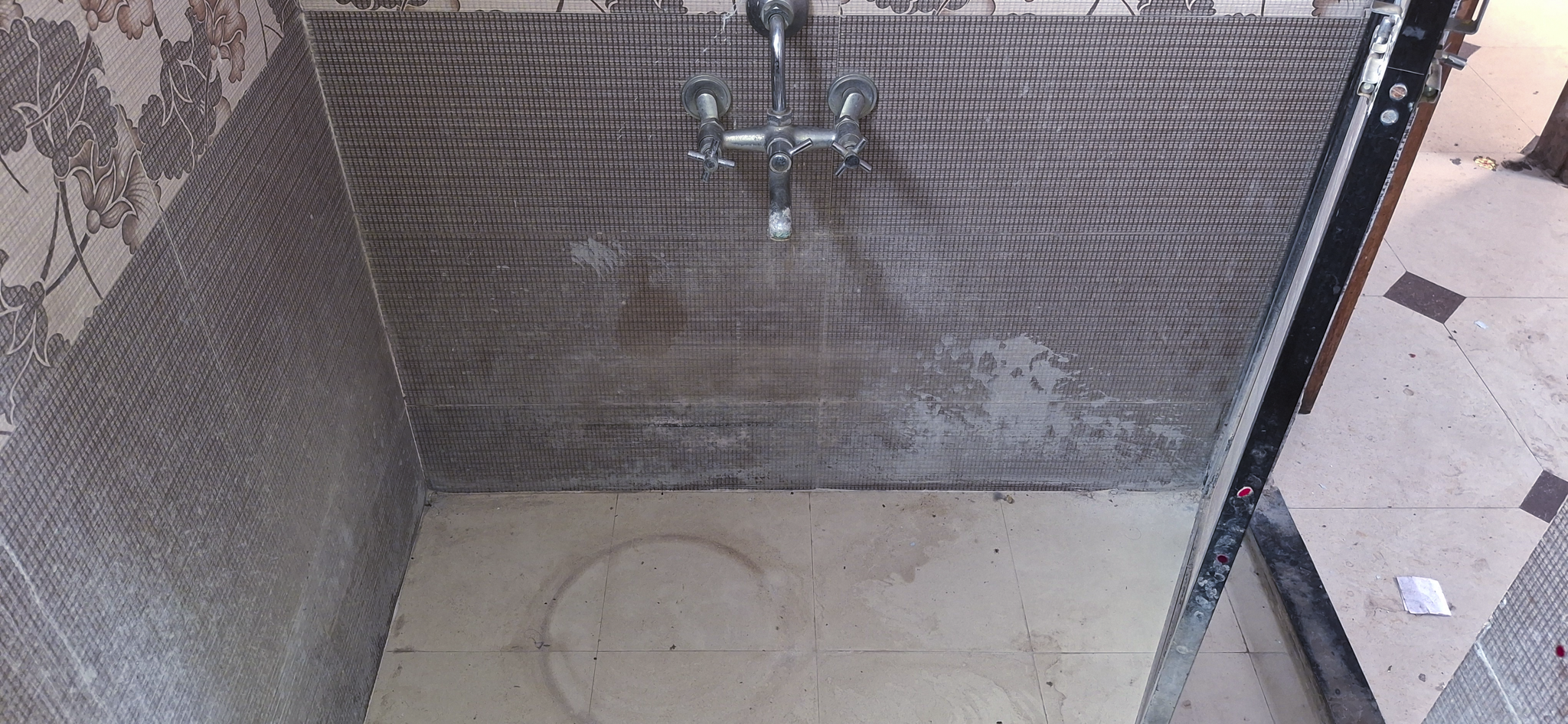 35 square meter Flat for sale in VADODARA Vadodara — photo 6