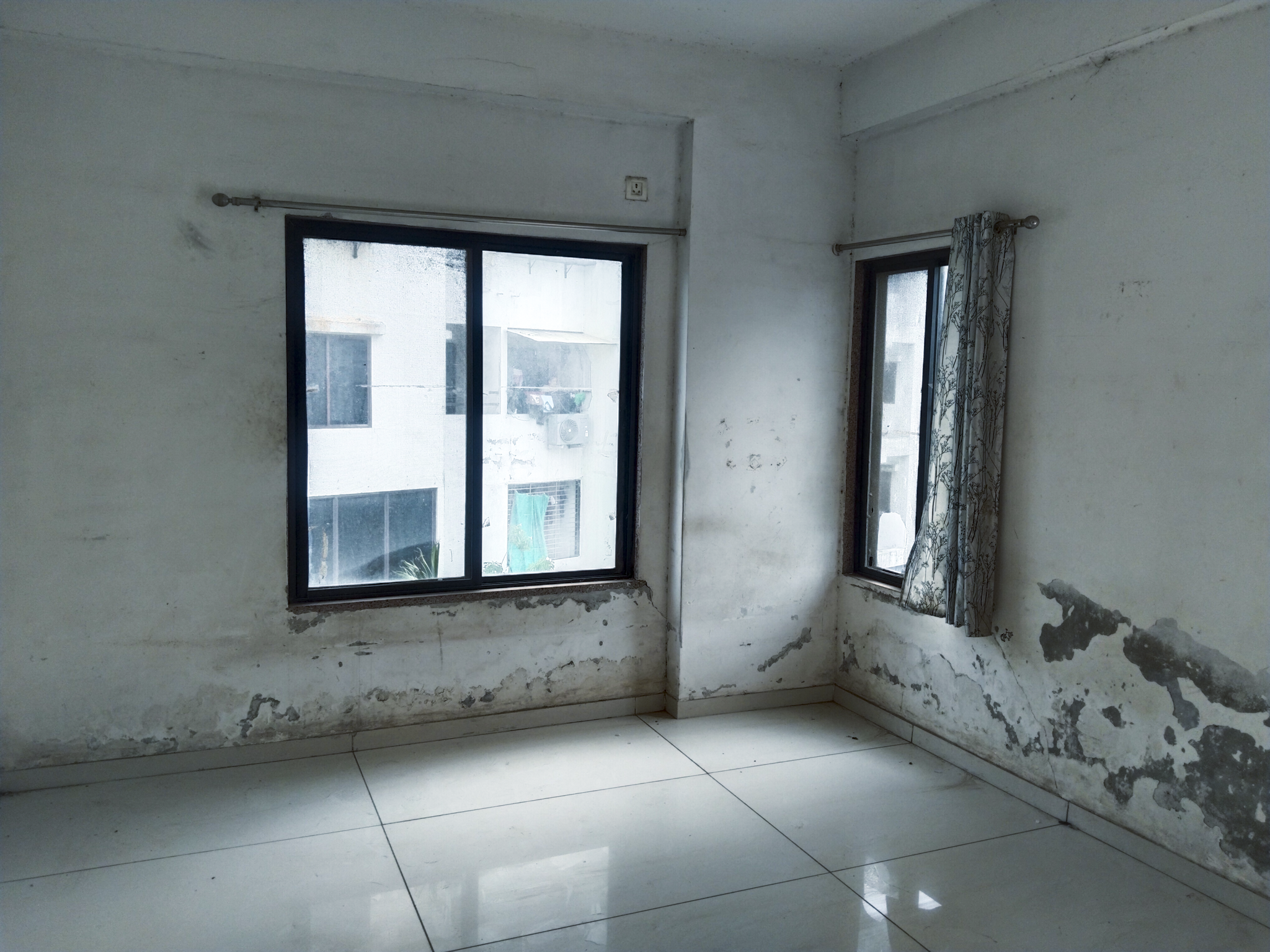 1304 square feet Flat for sale in Vadodara — photo 4