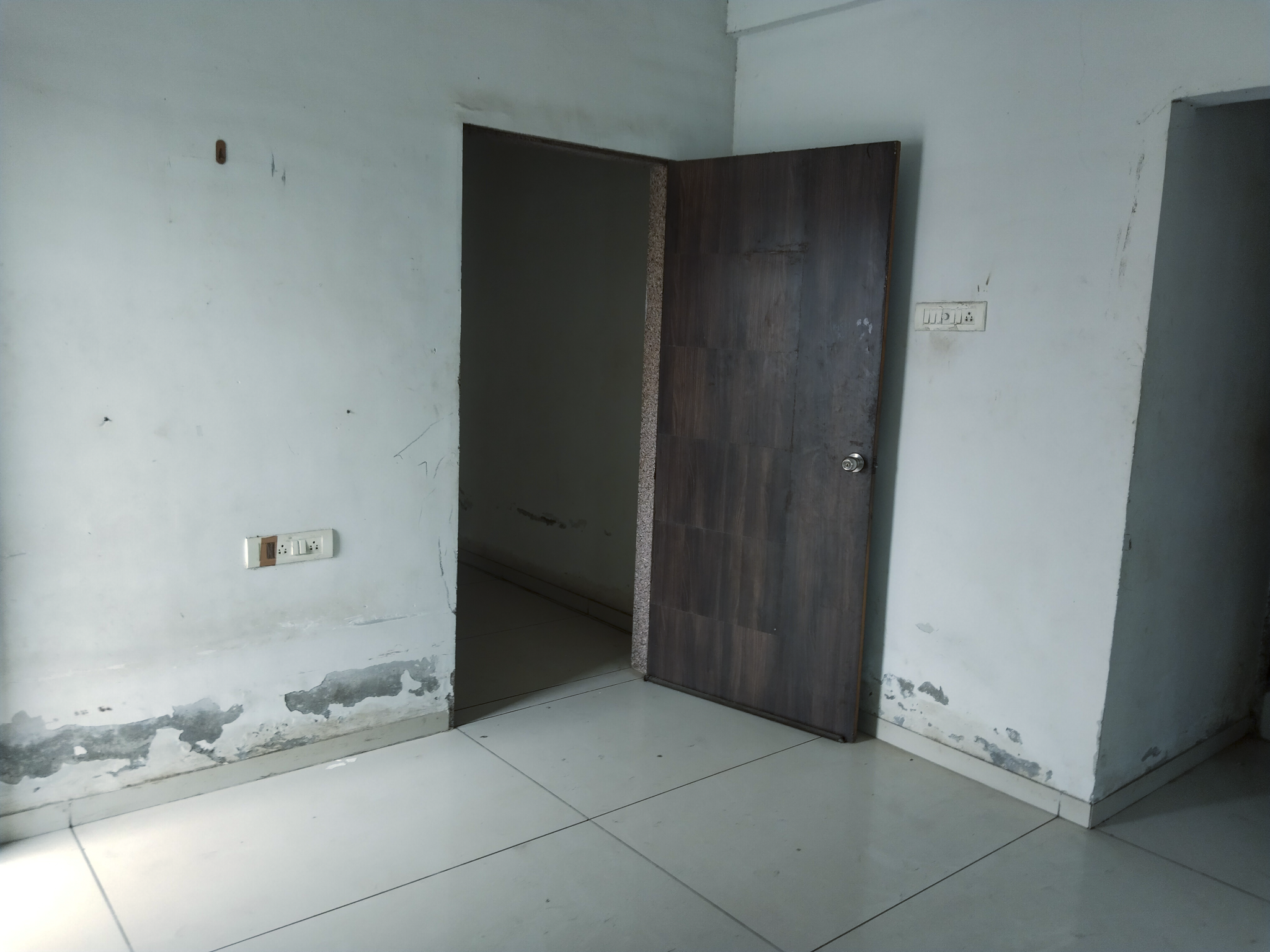 1304 square feet Flat for sale in Vadodara — photo 7