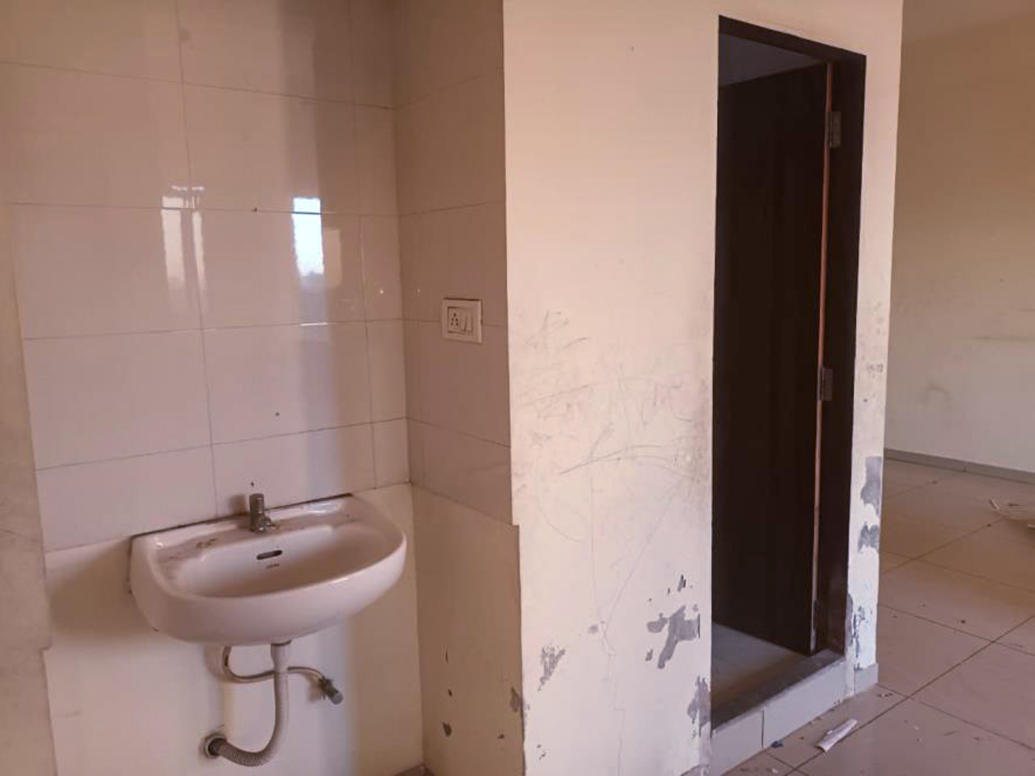 668 square feet Flat for sale in VADODARA Vadodara — photo 5