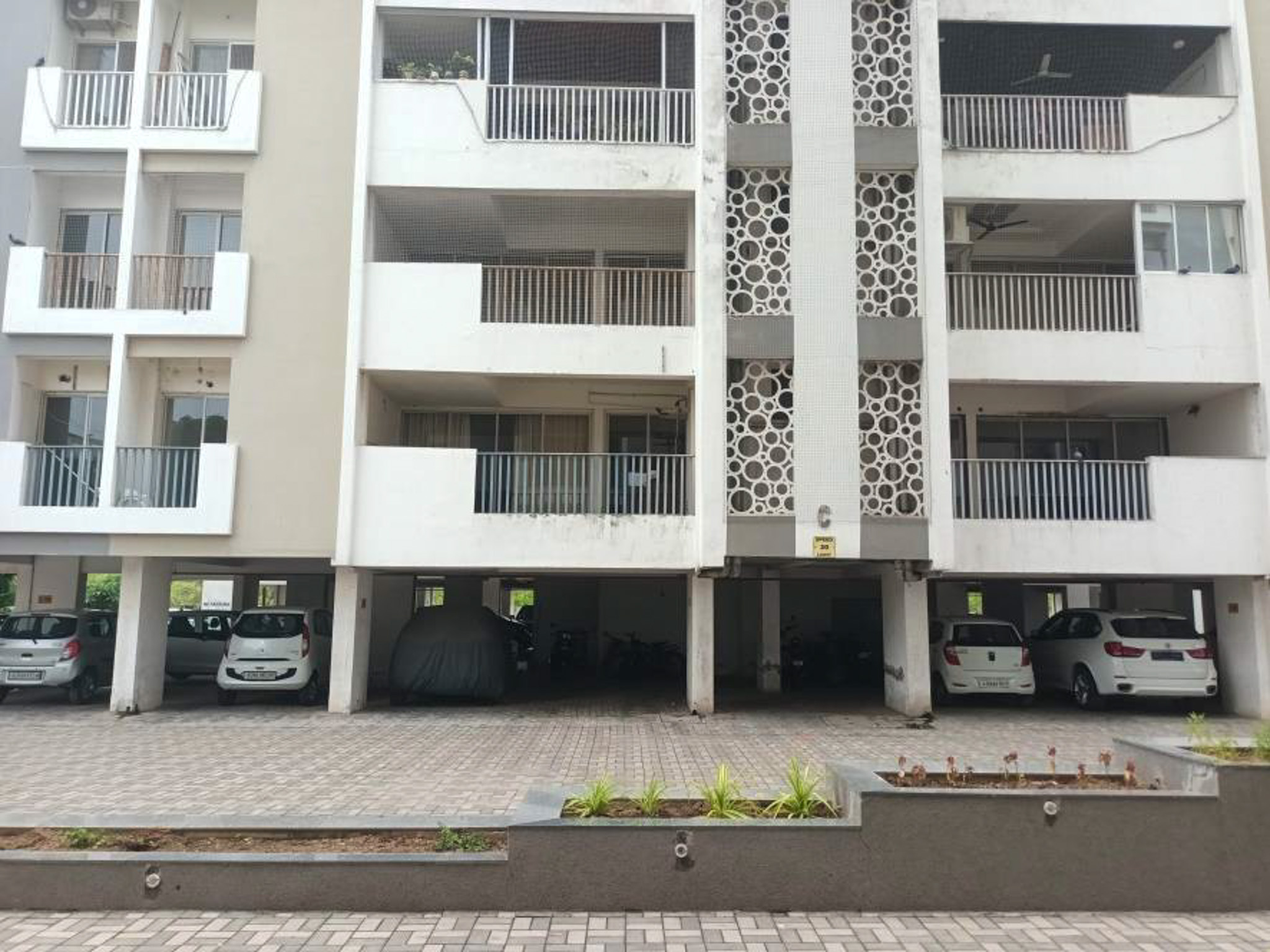 Flat for sale in KALP NISARG, GOTRI VADODARA Vadodara — photo 1