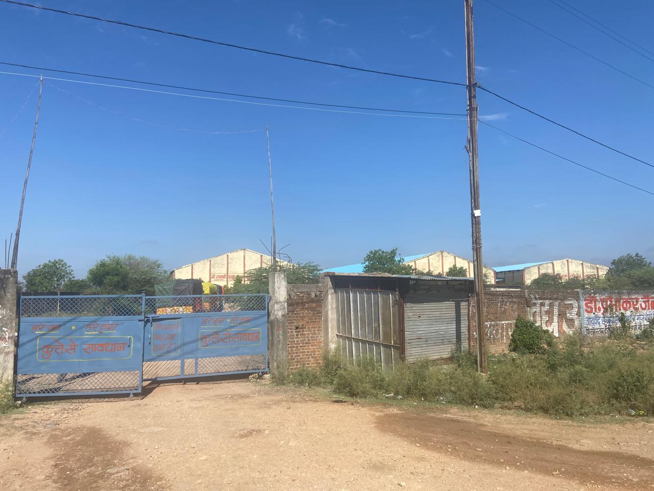 Godowns for sale in Buzurg — photo 1