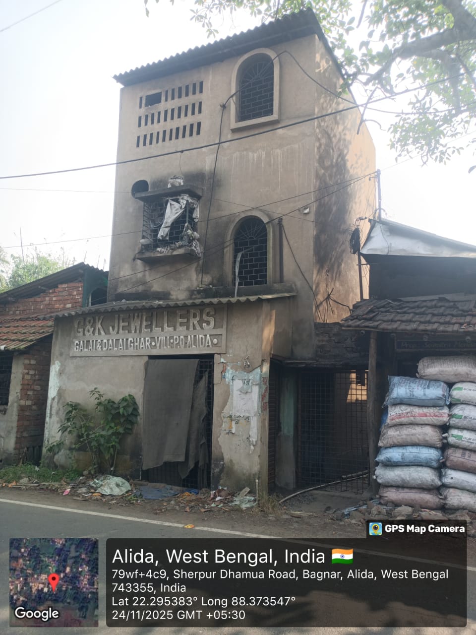 FACTORY IN GROUND FLOOR AND RESIDENCE IN FIRST FLOOR for sale in NEAR DHAMUA RAILWAY STATION Bamna — photo 1