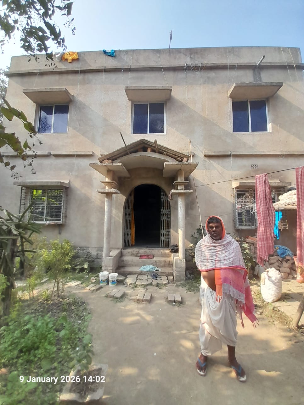 3920 square feet Individual House for sale in NEAR CHALTABERIA HIGH SCHOOL , NEAREST BUS STOP DHOSA Kolkata — photo 1