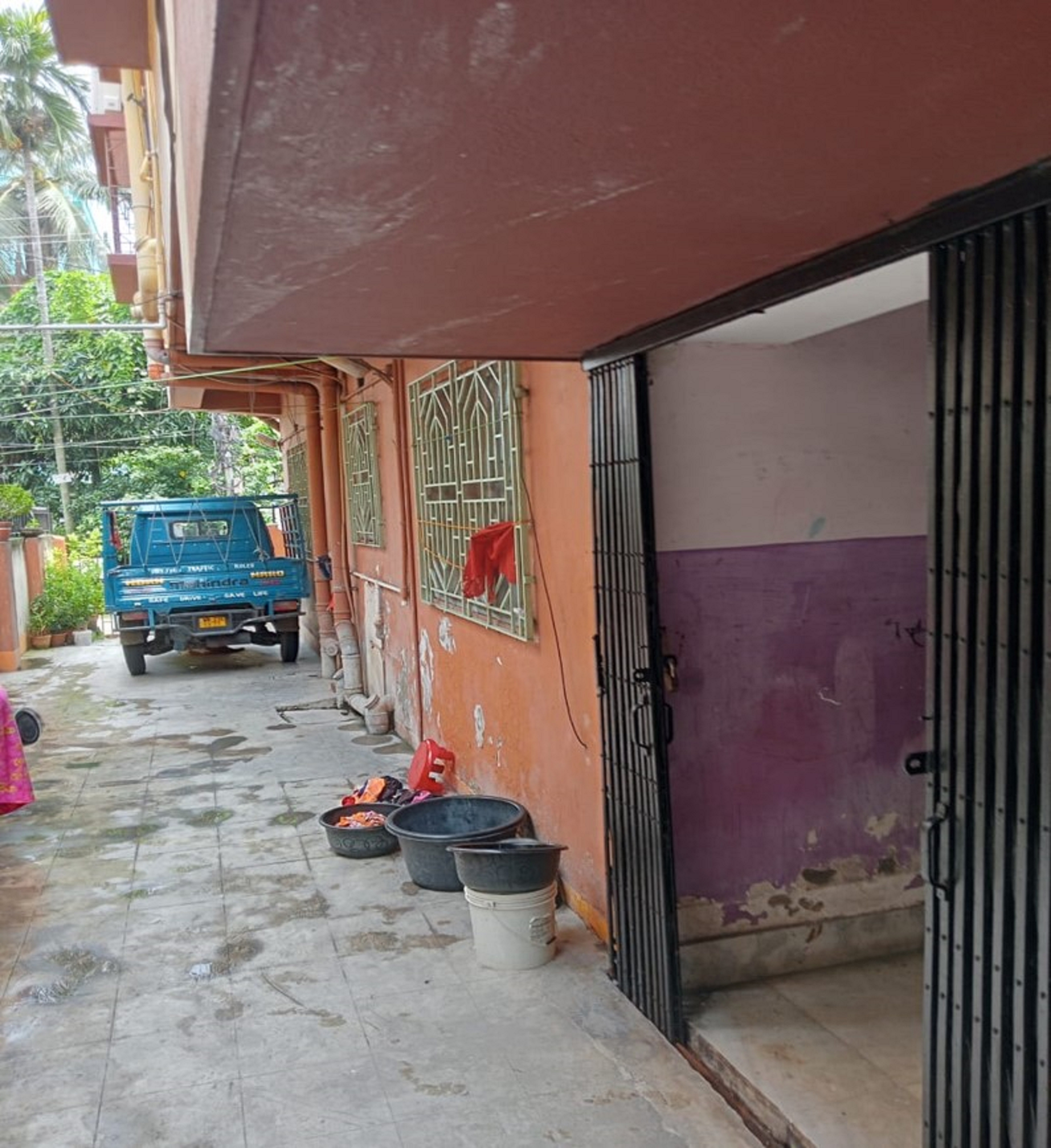 Flat for sale in Kolkata — photo 1