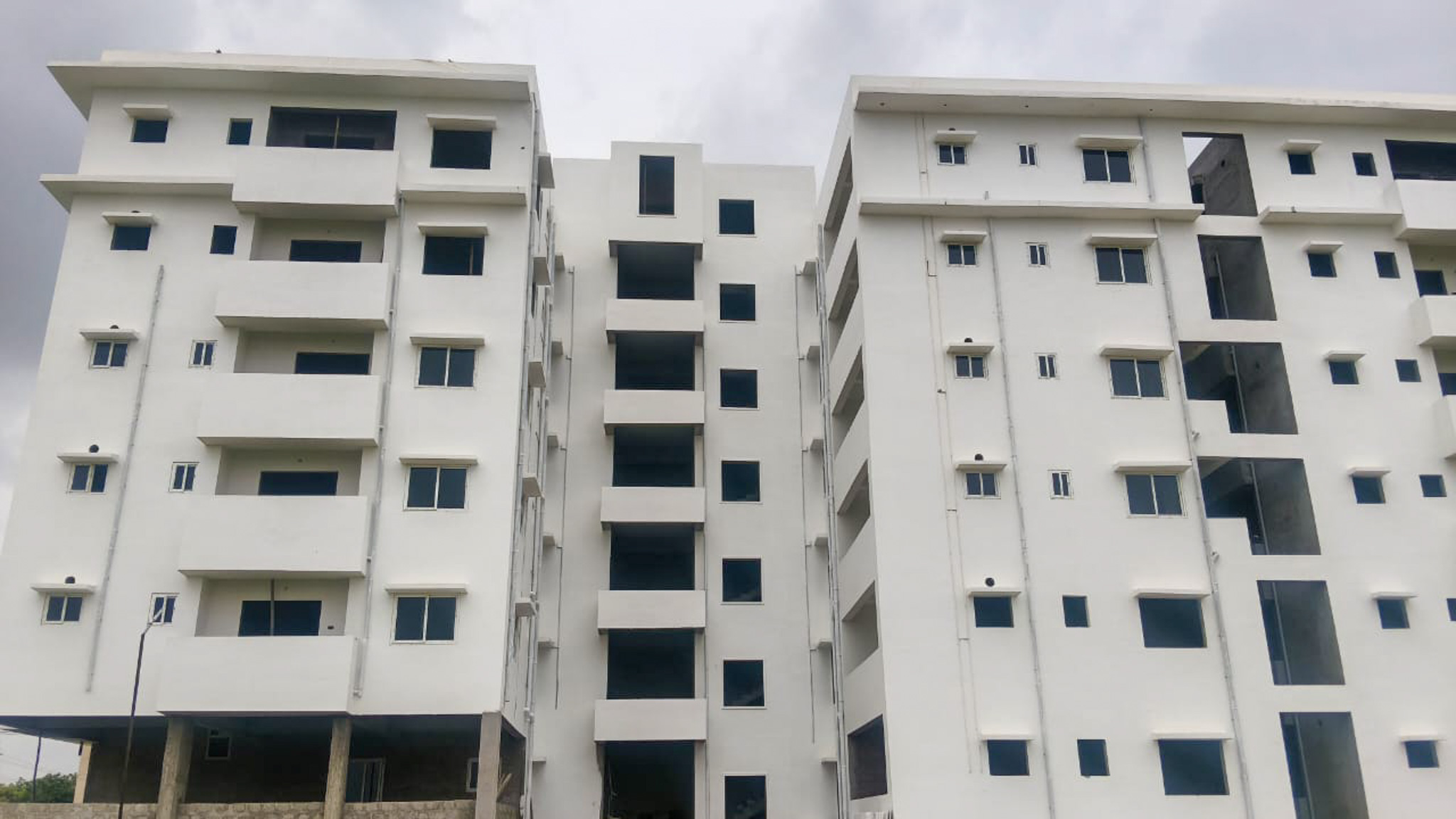 3 BHK Flat for sale in HALLMARK APARTMENTS, AGATHAVARAPPADU, GUNTUR Guntur — photo 9