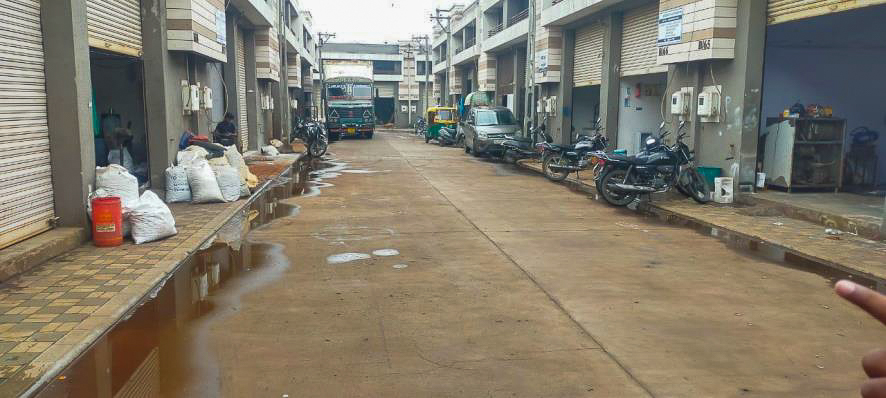 Industrial Plot with Factory Building for sale in ahmedabad Ahmedabad — photo 1