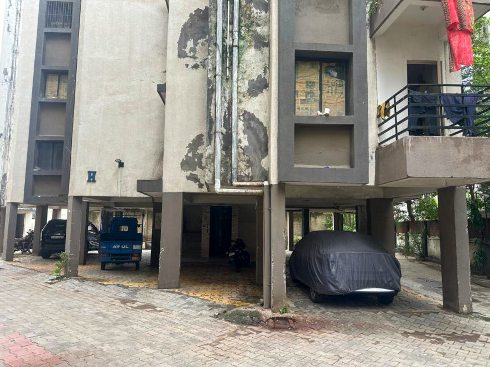 Flat for sale in SHREEYA RESIDENCY NEAR HARIOM SOCIETY SP RING ROAD GOKUL NAGAR ODHAV AHMEDABAD Ahmedabad — photo 7
