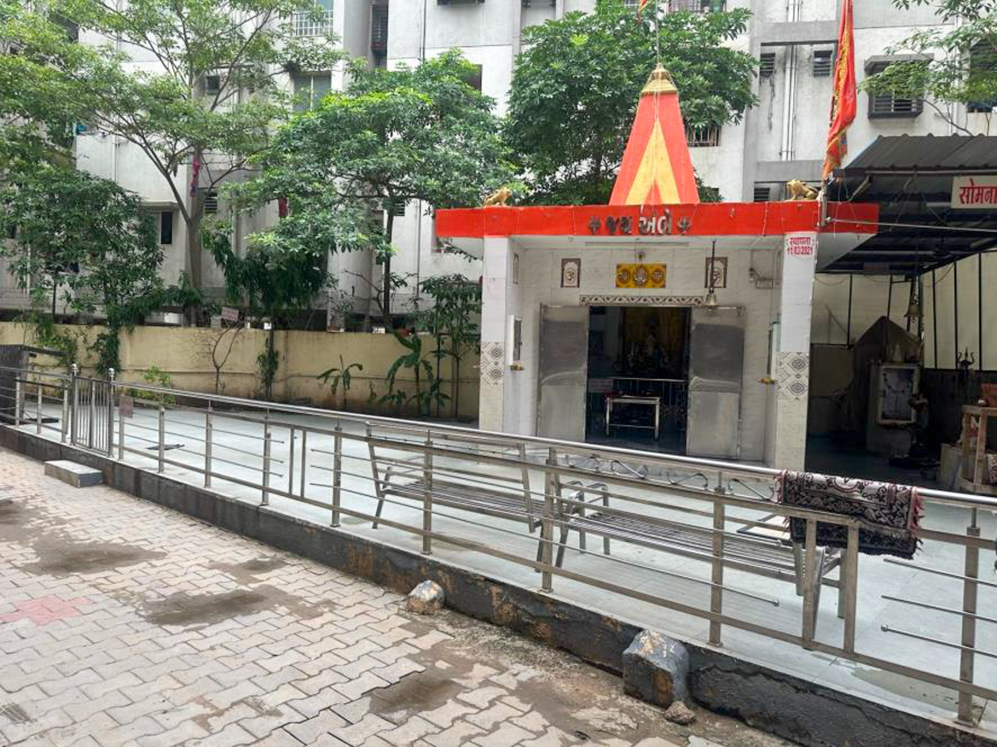 Flat for sale in SHREEYA RESIDENCY NEAR HARIOM SOCIETY SP RING ROAD GOKUL NAGAR ODHAV AHMEDABAD Ahmedabad — photo 17
